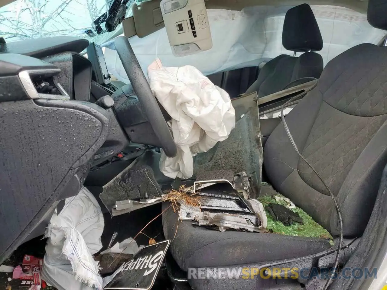7 Photograph of a damaged car JTDEAMDE6N3011204 TOYOTA COROLLA 2022