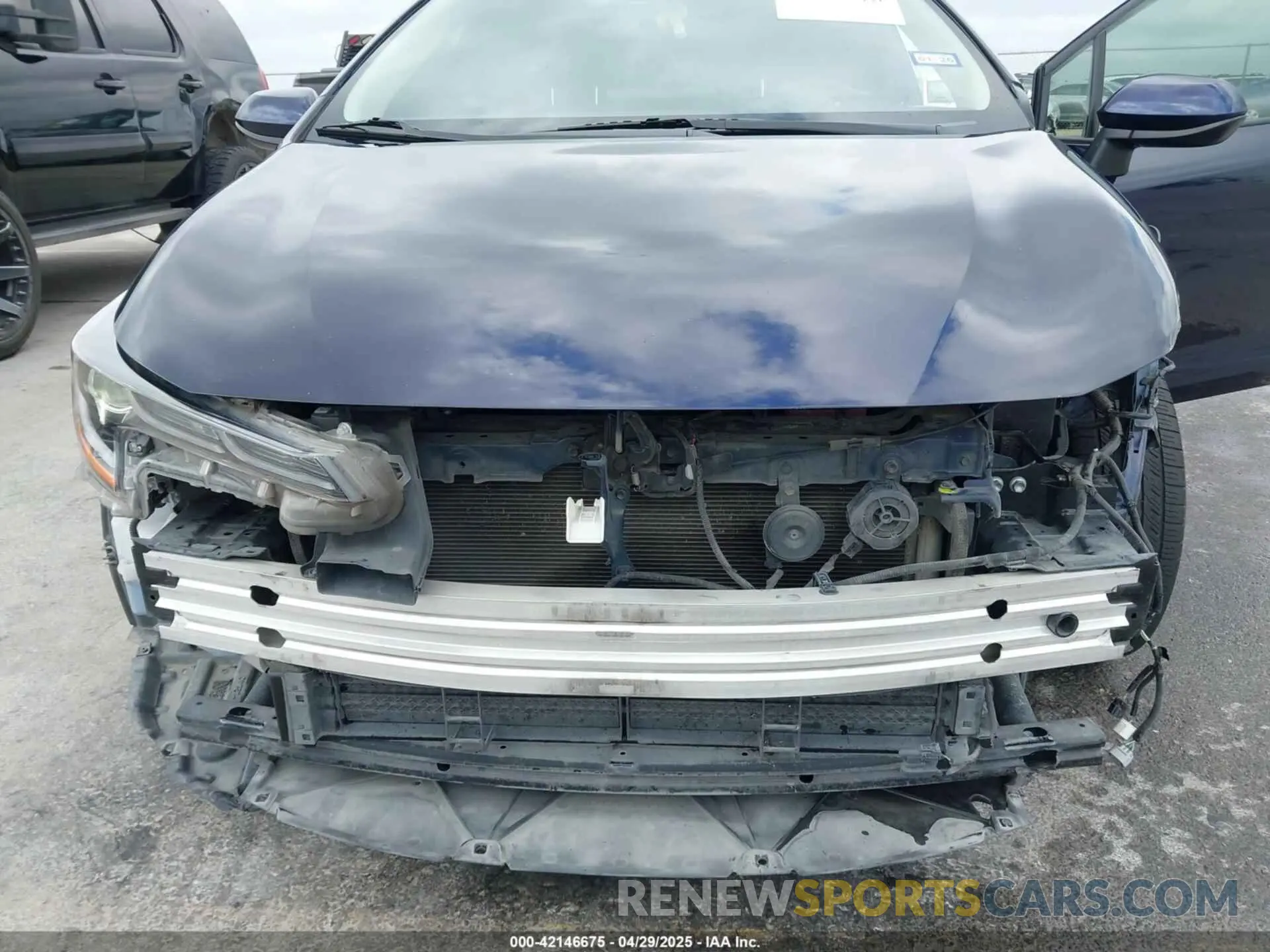 6 Photograph of a damaged car JTDEAMDE6NJ049043 TOYOTA COROLLA 2022