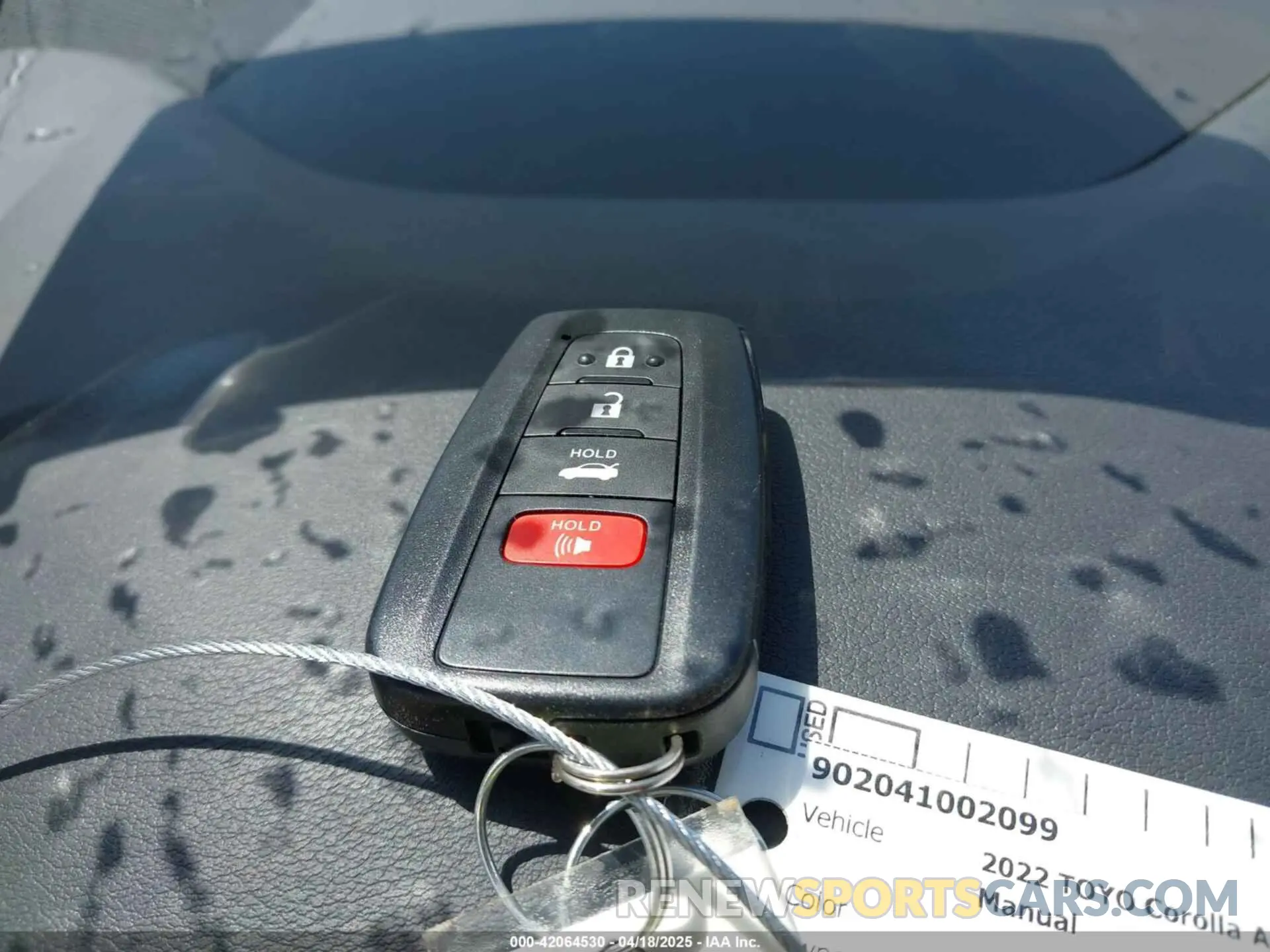 11 Photograph of a damaged car JTDEAMDE6NJ061483 TOYOTA COROLLA 2022