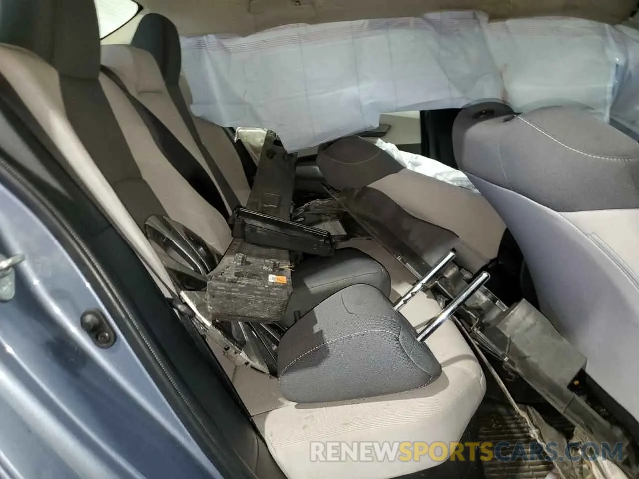 10 Photograph of a damaged car JTDEAMDE7N3005413 TOYOTA COROLLA 2022