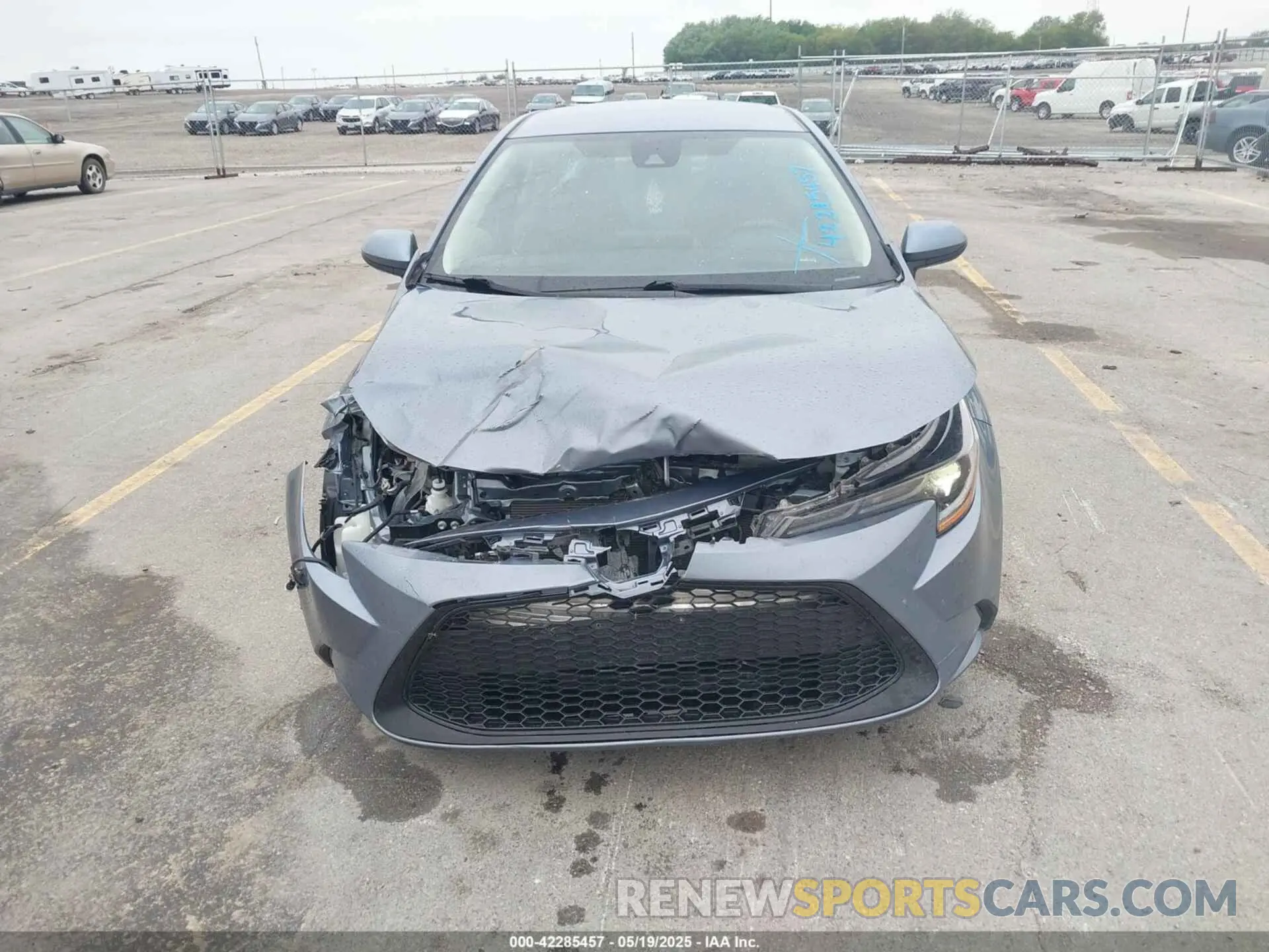 6 Photograph of a damaged car JTDEAMDE7NJ037256 TOYOTA COROLLA 2022
