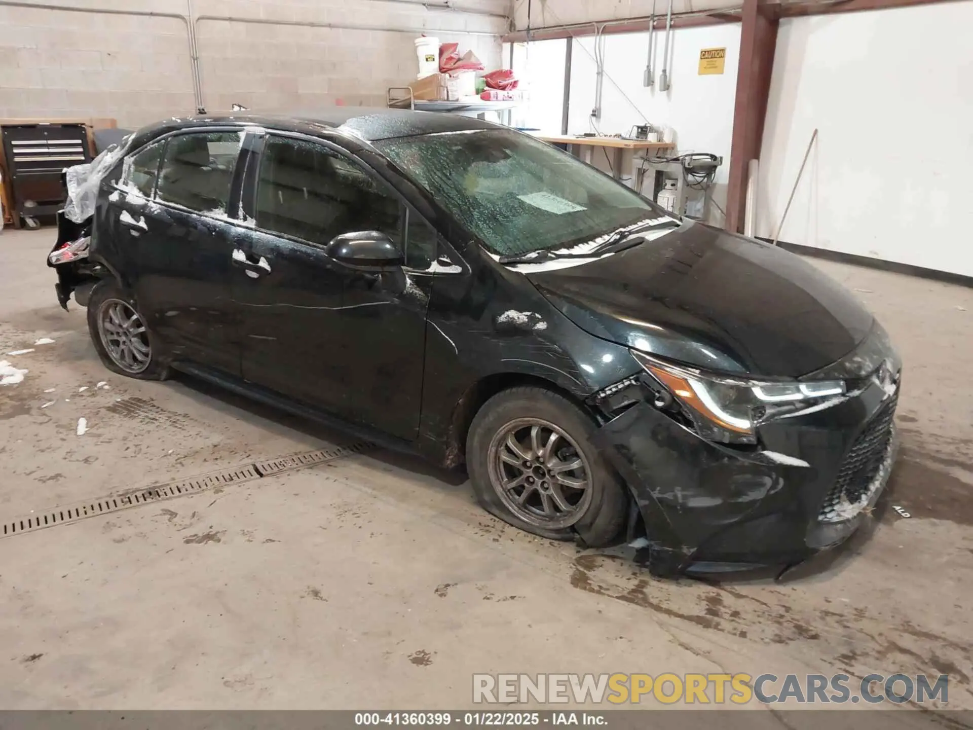 1 Photograph of a damaged car JTDEAMDE7NJ058544 TOYOTA COROLLA 2022