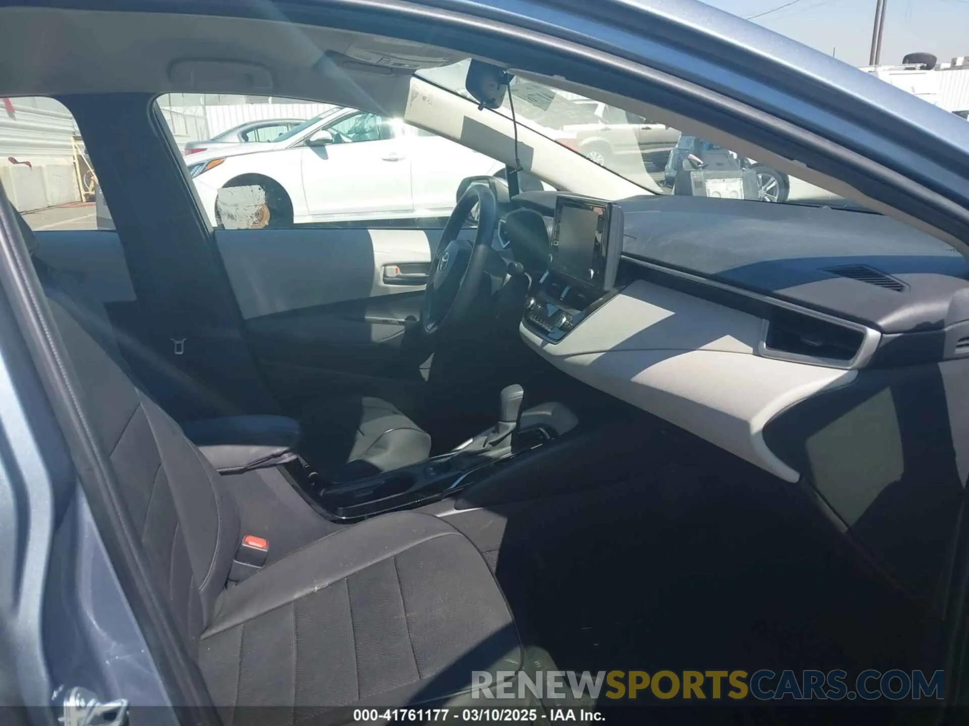5 Photograph of a damaged car JTDEAMDE8N3003511 TOYOTA COROLLA 2022