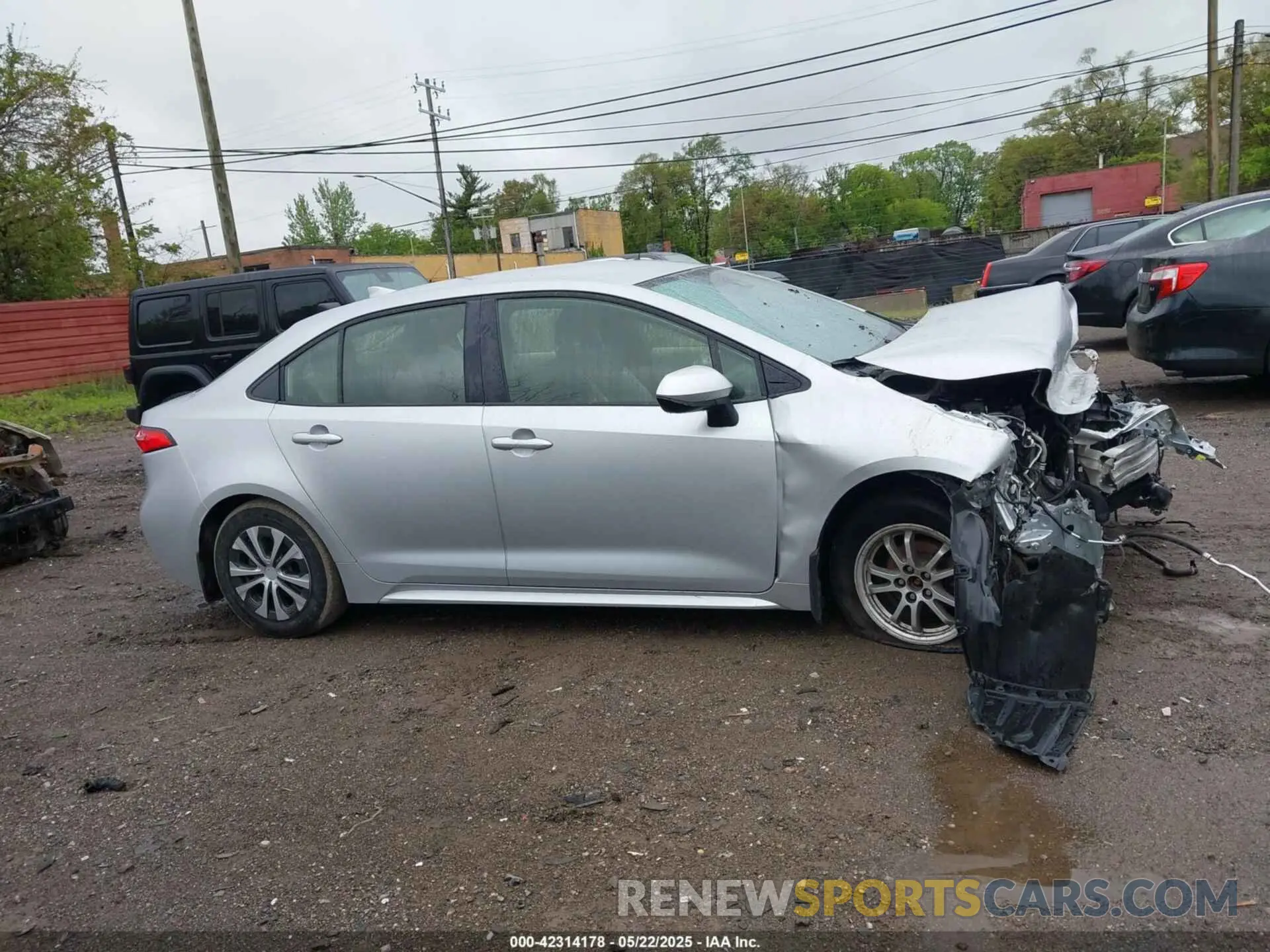 12 Photograph of a damaged car JTDEAMDE8N3010023 TOYOTA COROLLA 2022
