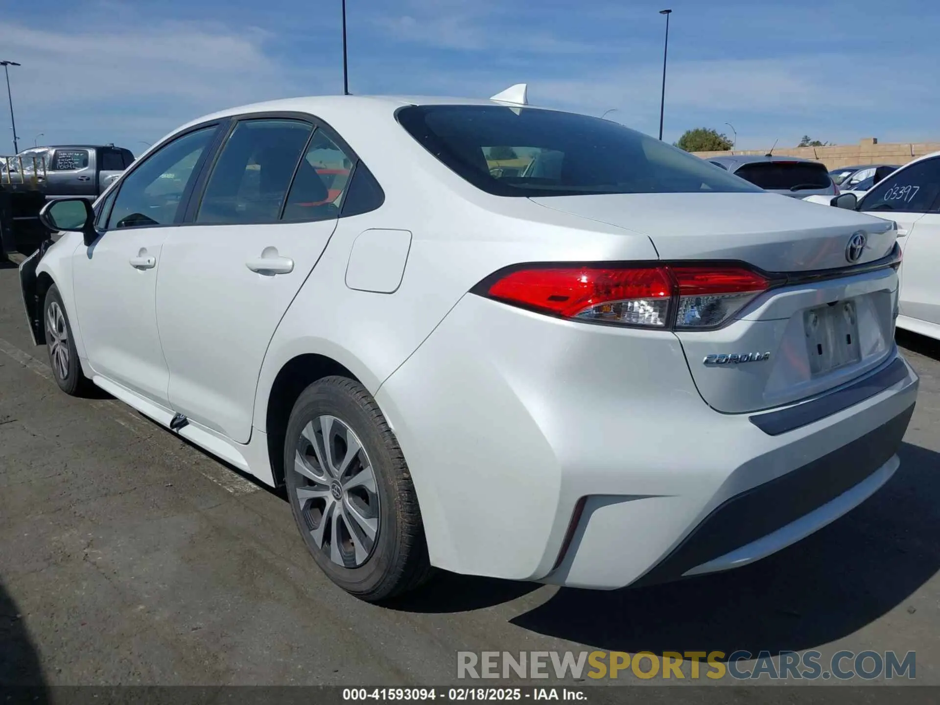 3 Photograph of a damaged car JTDEAMDE8N3012421 TOYOTA COROLLA 2022