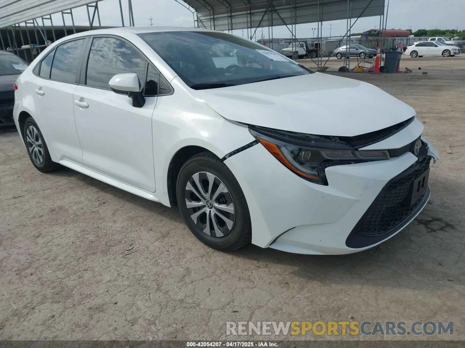 1 Photograph of a damaged car JTDEAMDE8NJ037587 TOYOTA COROLLA 2022