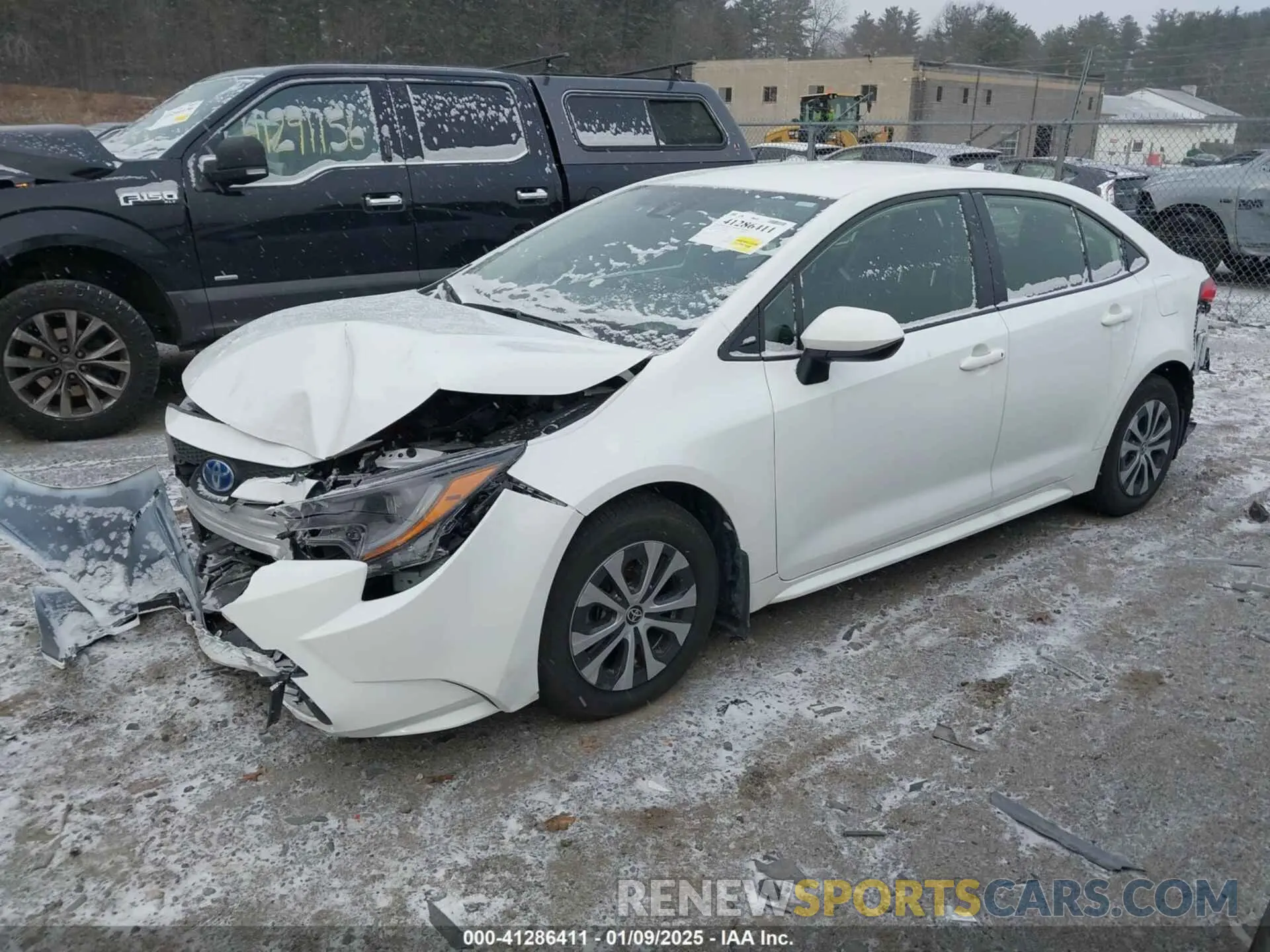 2 Photograph of a damaged car JTDEAMDE9N3009933 TOYOTA COROLLA 2022