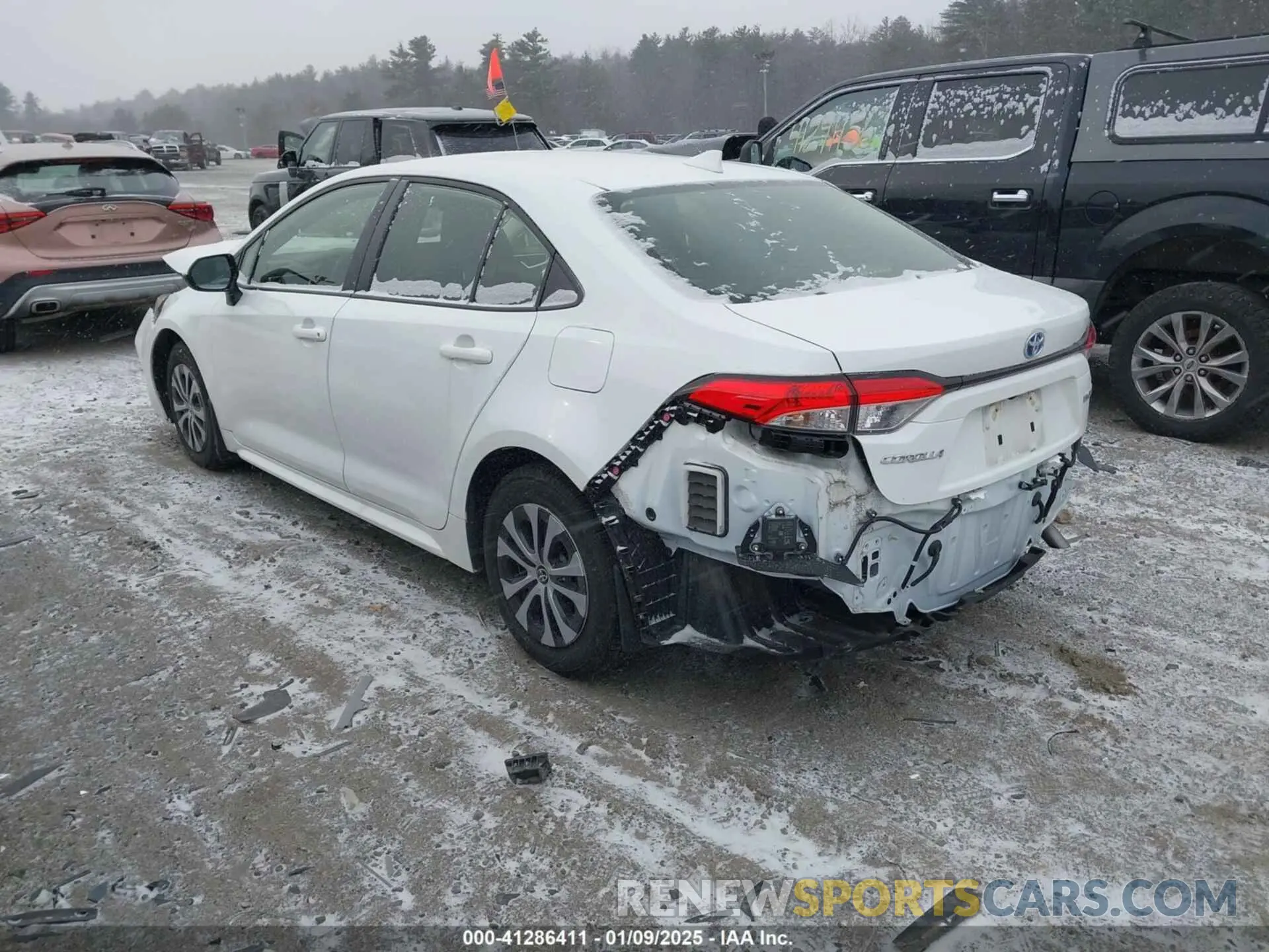 3 Photograph of a damaged car JTDEAMDE9N3009933 TOYOTA COROLLA 2022
