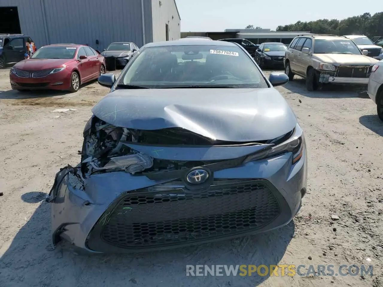 5 Photograph of a damaged car JTDEAMDE9NJ045813 TOYOTA COROLLA 2022