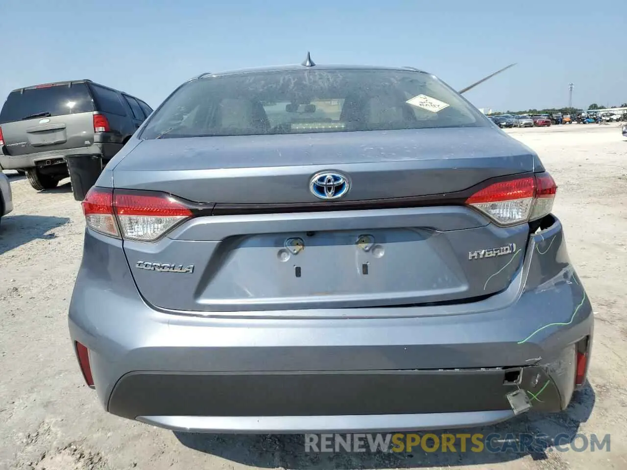 6 Photograph of a damaged car JTDEAMDE9NJ045813 TOYOTA COROLLA 2022