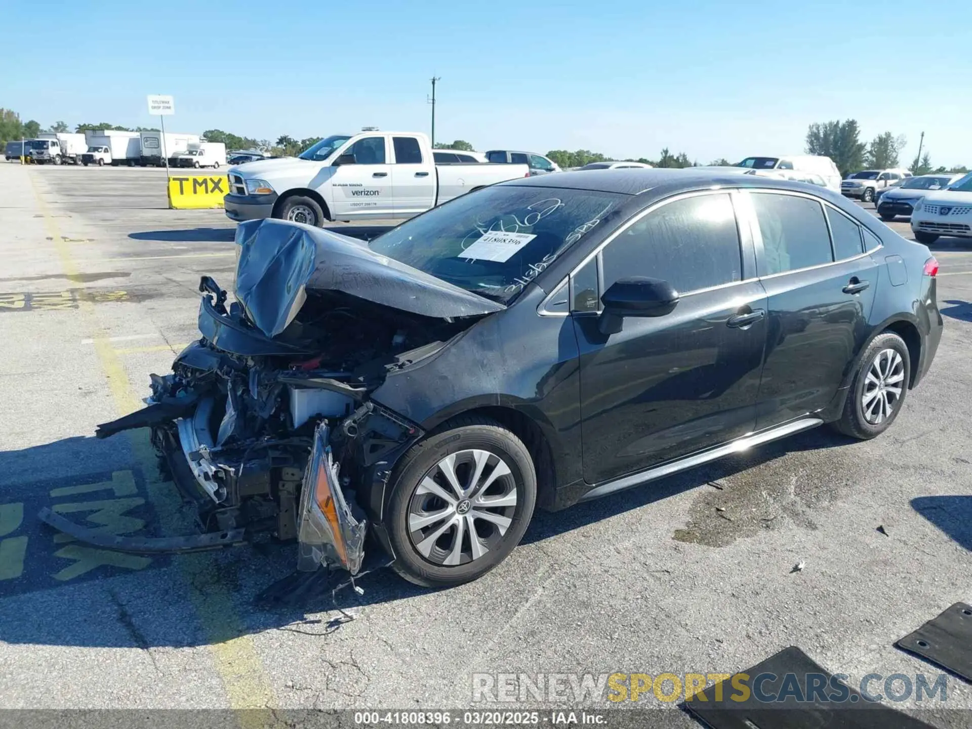 2 Photograph of a damaged car JTDEAMDE9NJ049862 TOYOTA COROLLA 2022