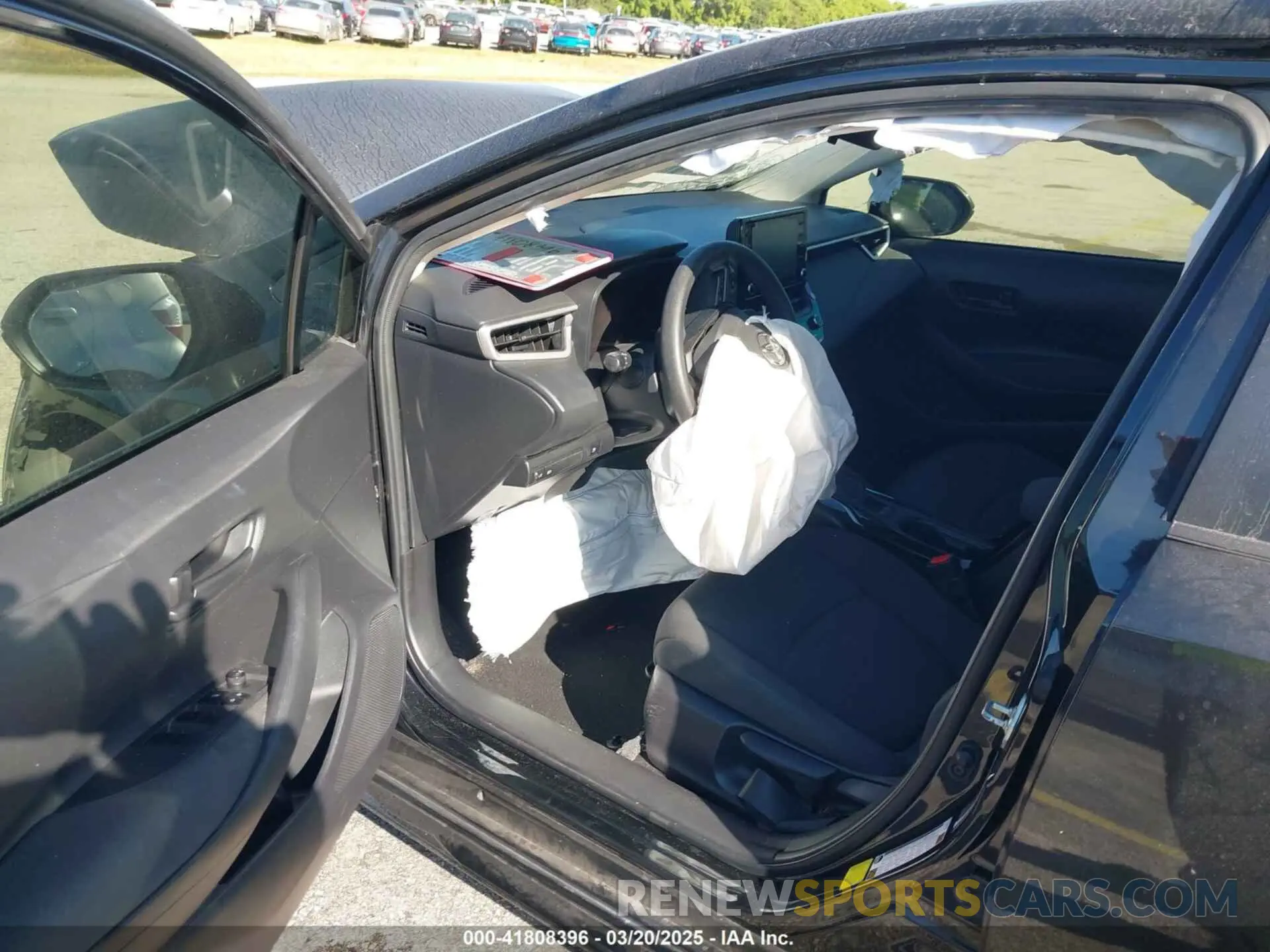 5 Photograph of a damaged car JTDEAMDE9NJ049862 TOYOTA COROLLA 2022