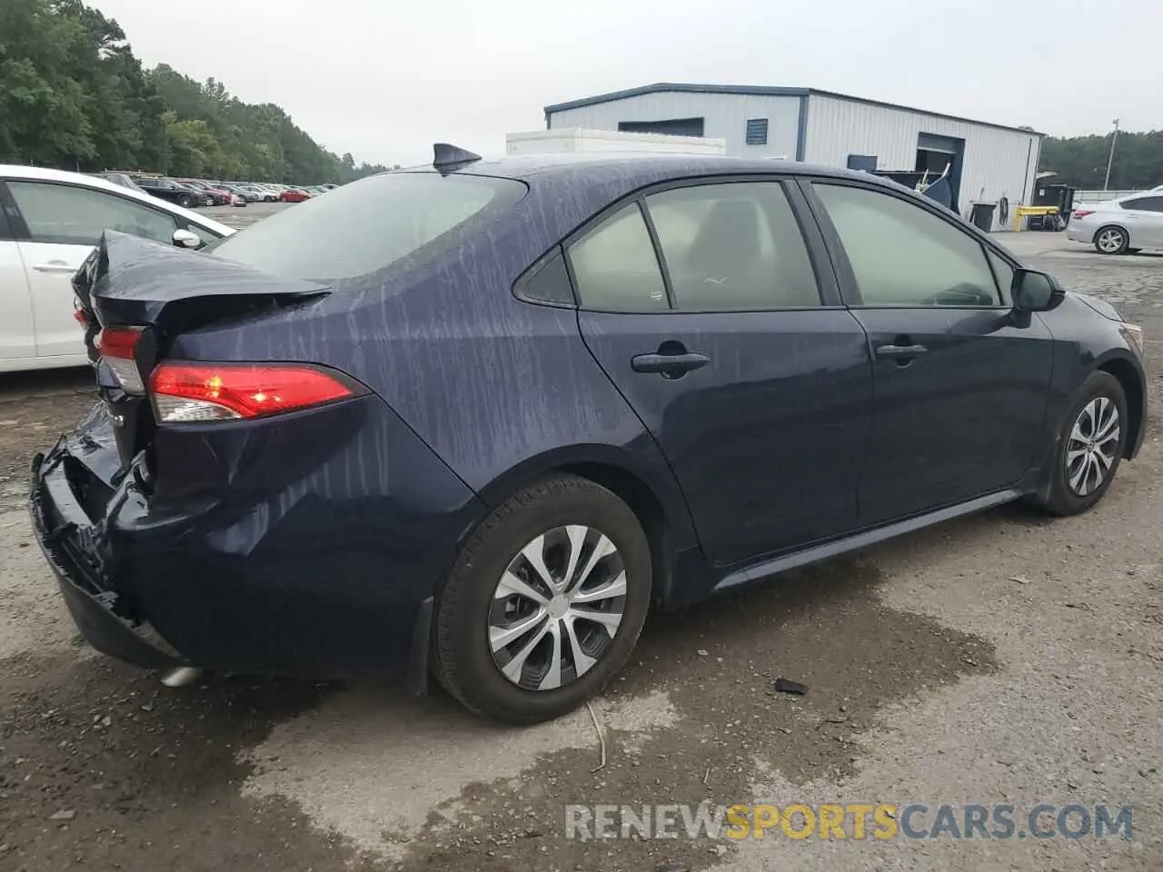 3 Photograph of a damaged car JTDEAMDE9NJ060084 TOYOTA COROLLA 2022
