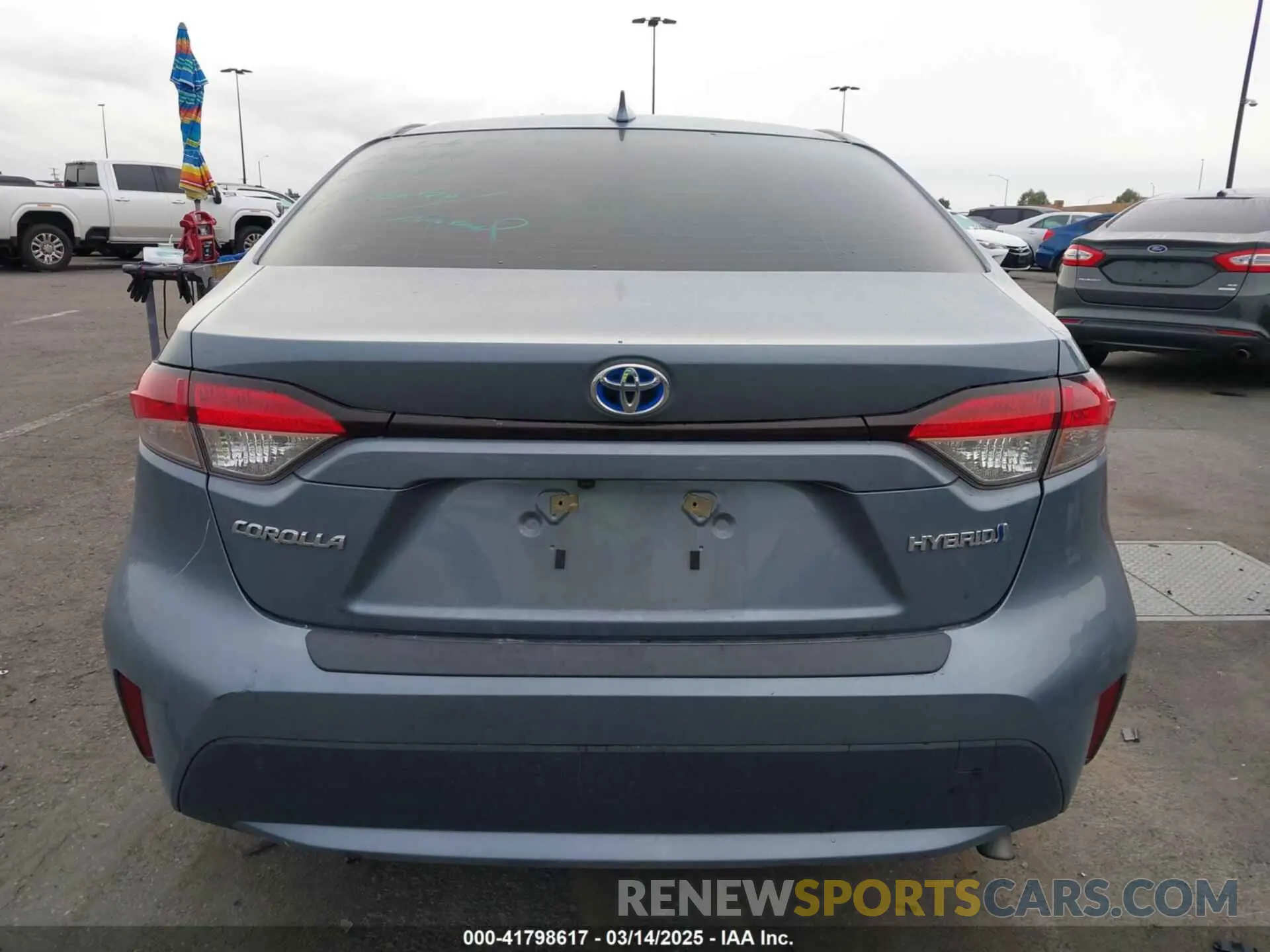 17 Photograph of a damaged car JTDEAMDEXNJ038613 TOYOTA COROLLA 2022