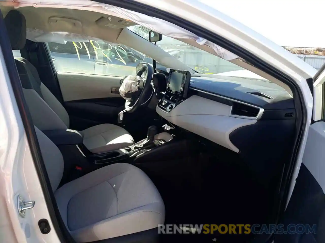 5 Photograph of a damaged car JTDEAMDEXNJ051930 TOYOTA COROLLA 2022