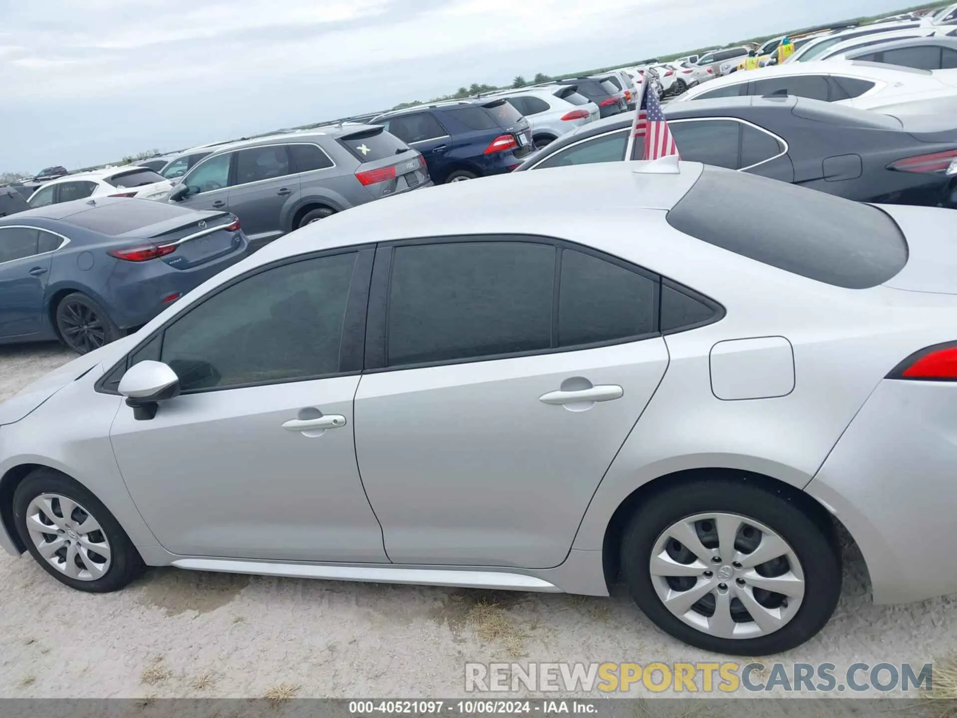 14 Photograph of a damaged car JTDEPMAE0N3004896 TOYOTA COROLLA 2022