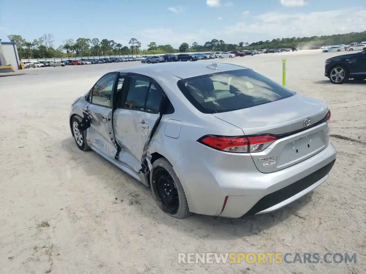 3 Photograph of a damaged car JTDEPMAE0N3016028 TOYOTA COROLLA 2022