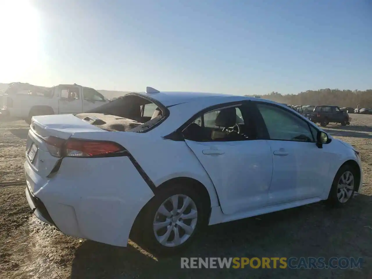 3 Photograph of a damaged car JTDEPMAE0N3016885 TOYOTA COROLLA 2022