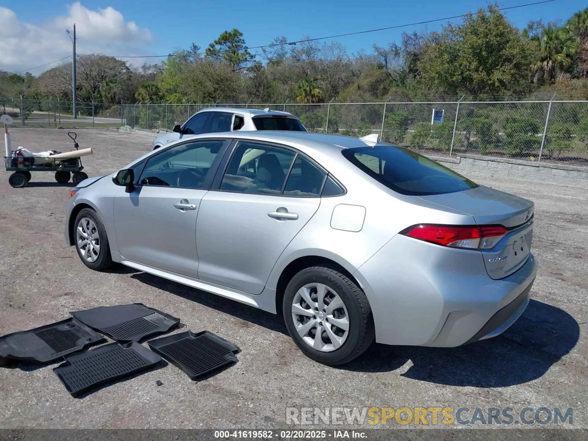 3 Photograph of a damaged car JTDEPMAE0N3021049 TOYOTA COROLLA 2022