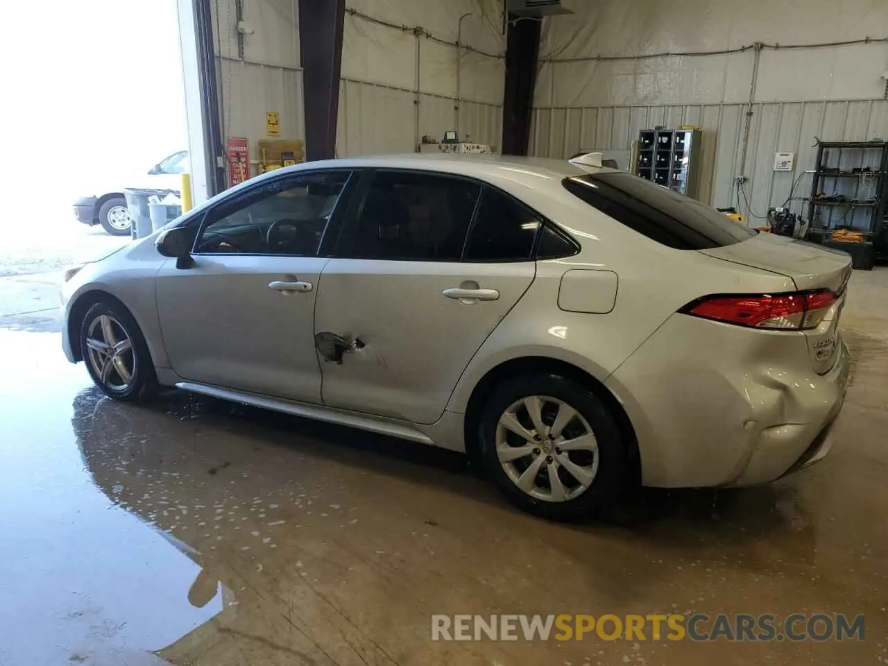 2 Photograph of a damaged car JTDEPMAE0NJ198731 TOYOTA COROLLA 2022