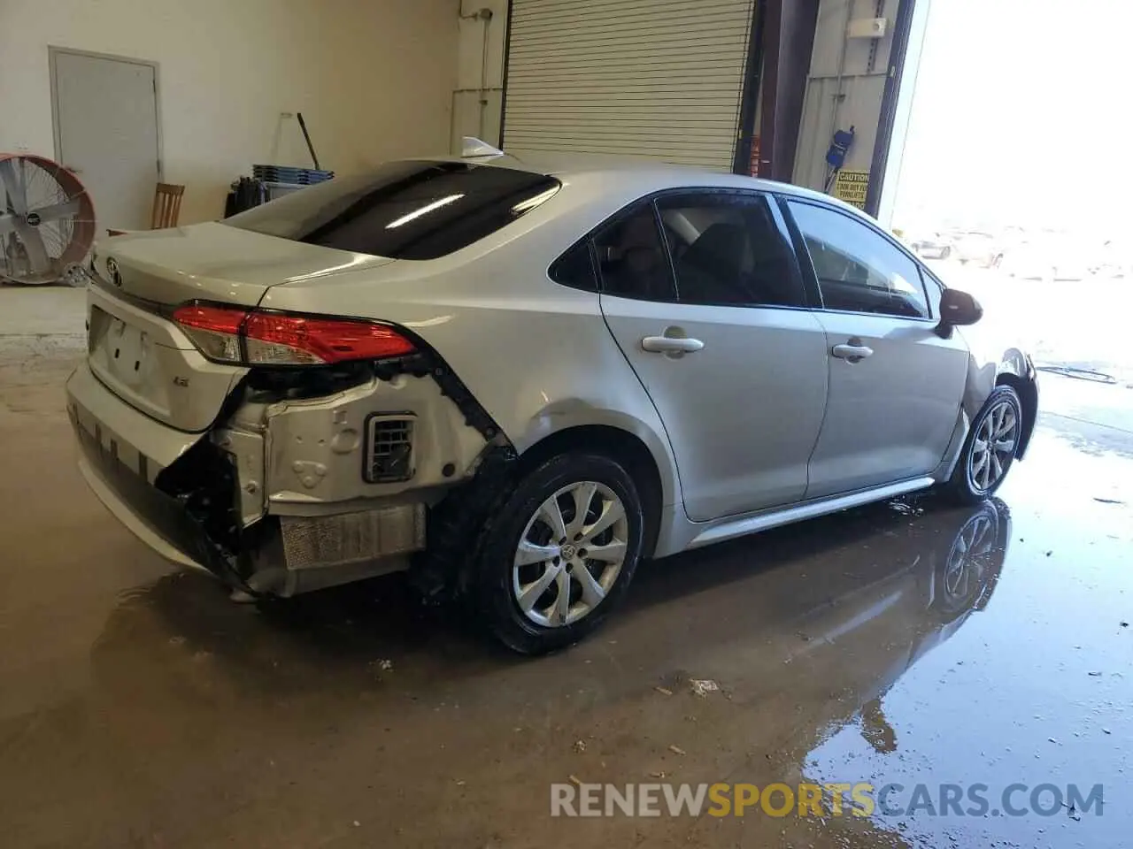3 Photograph of a damaged car JTDEPMAE0NJ198731 TOYOTA COROLLA 2022