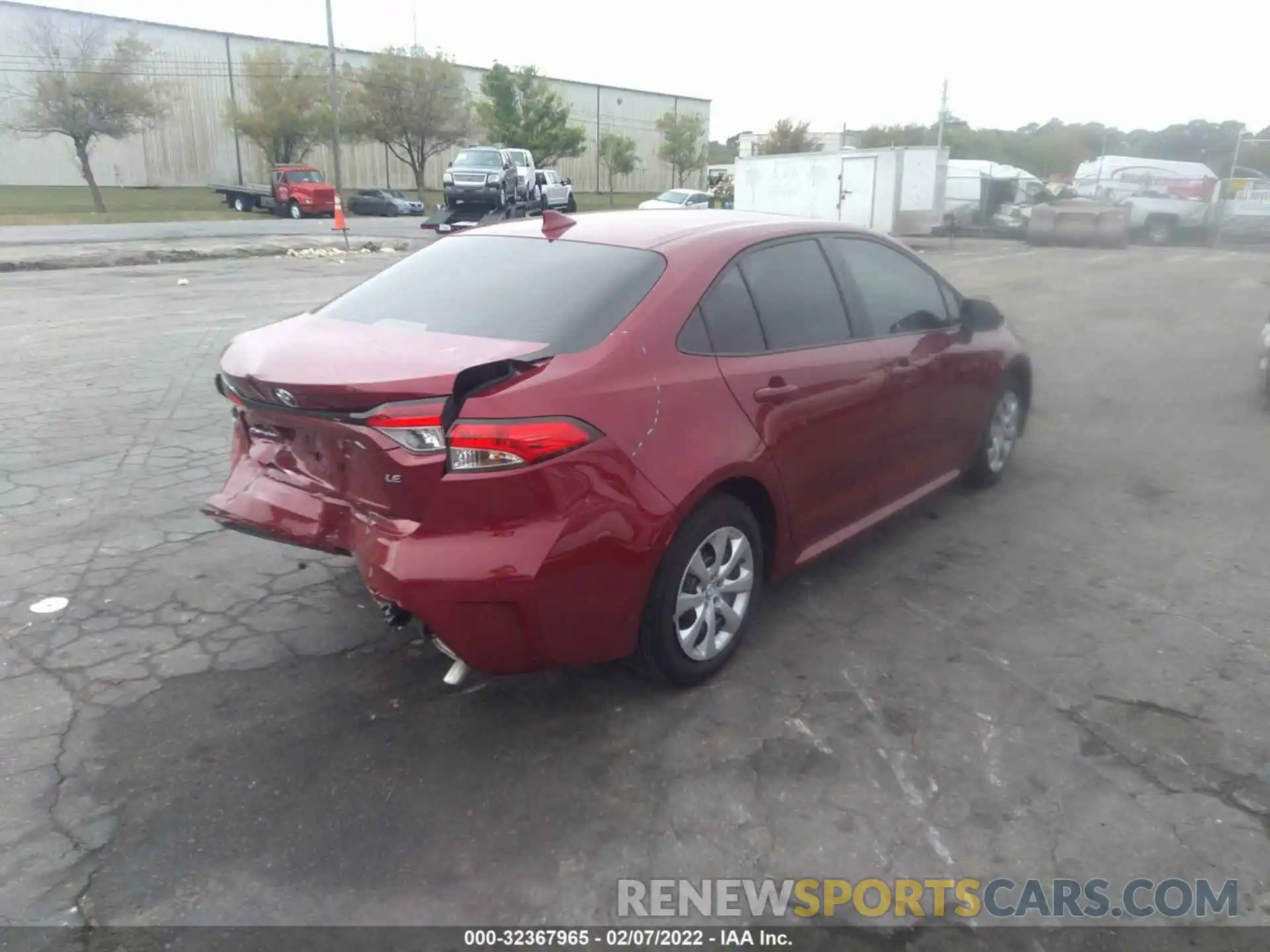 4 Photograph of a damaged car JTDEPMAE0NJ208691 TOYOTA COROLLA 2022