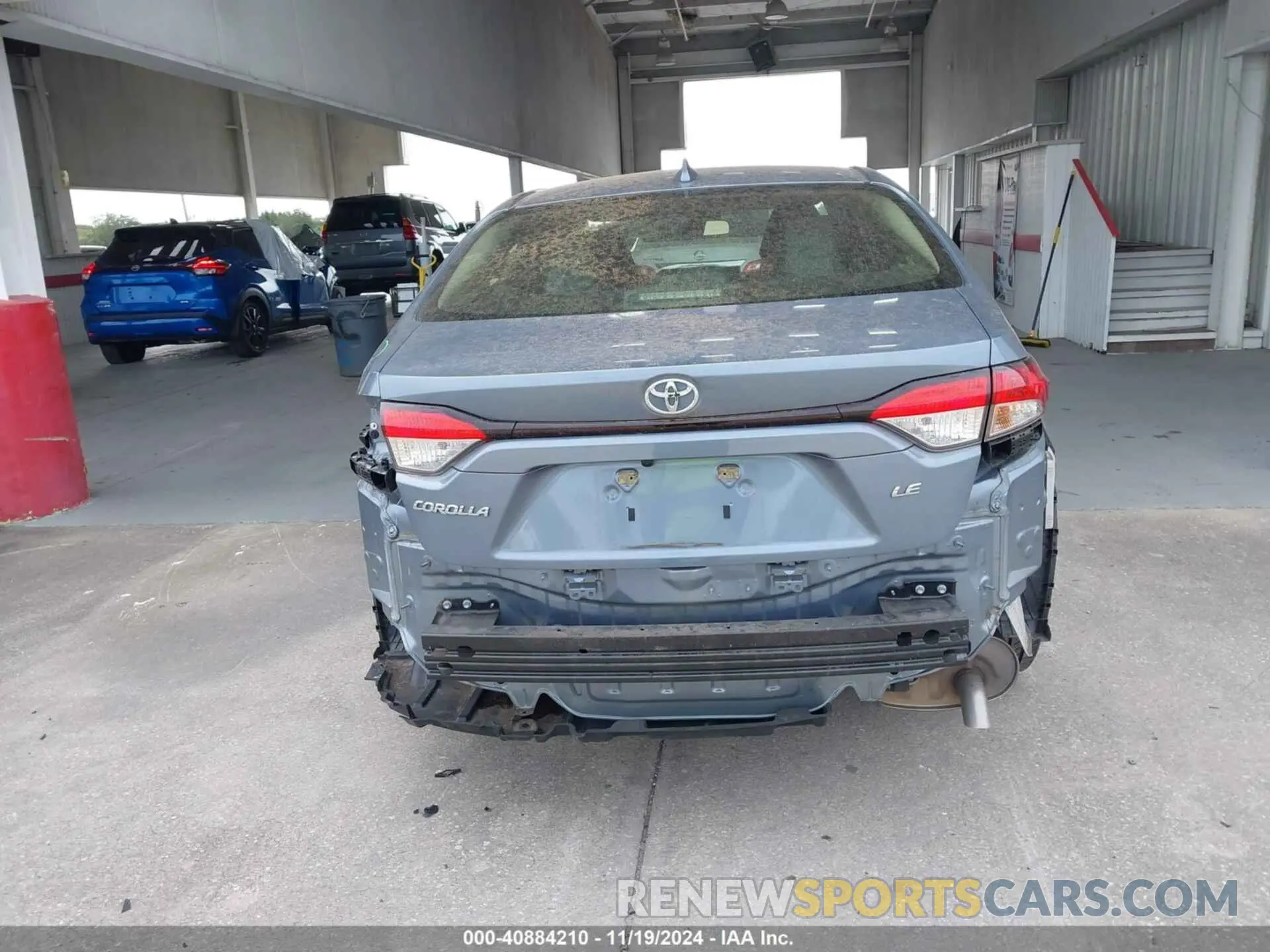 17 Photograph of a damaged car JTDEPMAE0NJ218198 TOYOTA COROLLA 2022