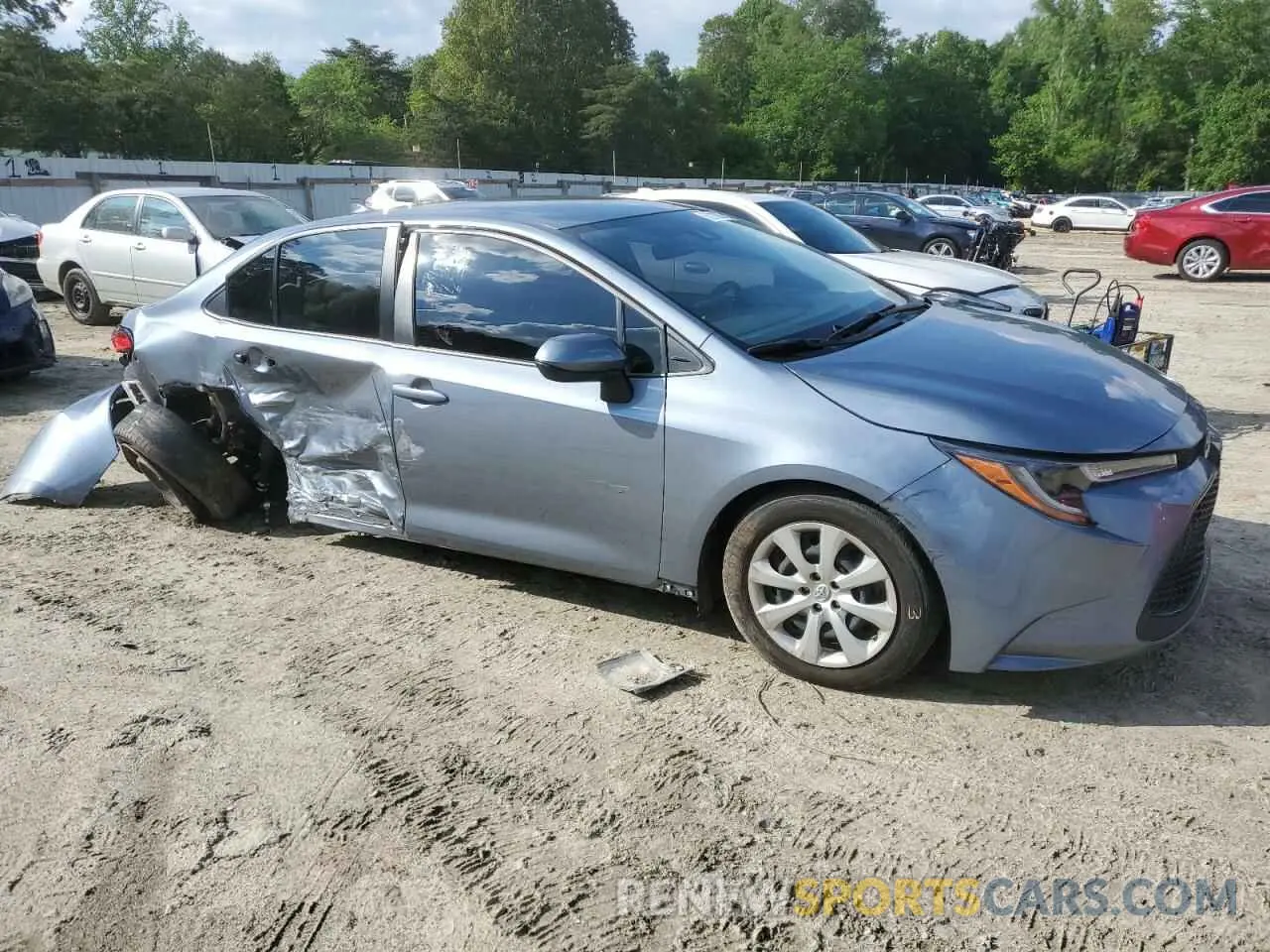 4 Photograph of a damaged car JTDEPMAE0NJ230948 TOYOTA COROLLA 2022