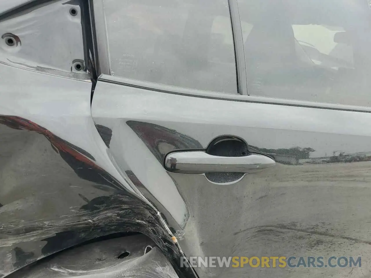 11 Photograph of a damaged car JTDEPMAE1NJ209512 TOYOTA COROLLA 2022