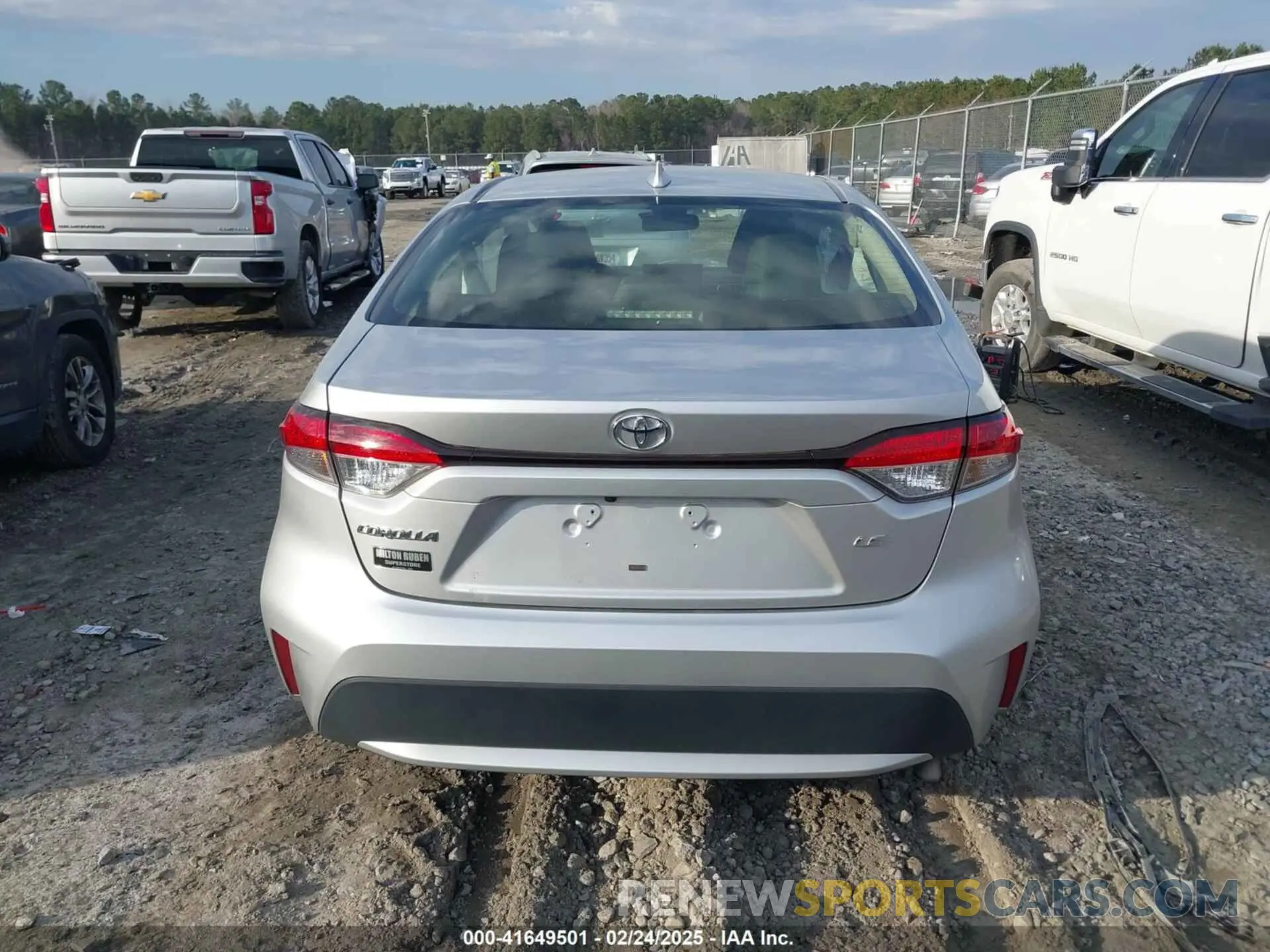16 Photograph of a damaged car JTDEPMAE2N3005838 TOYOTA COROLLA 2022