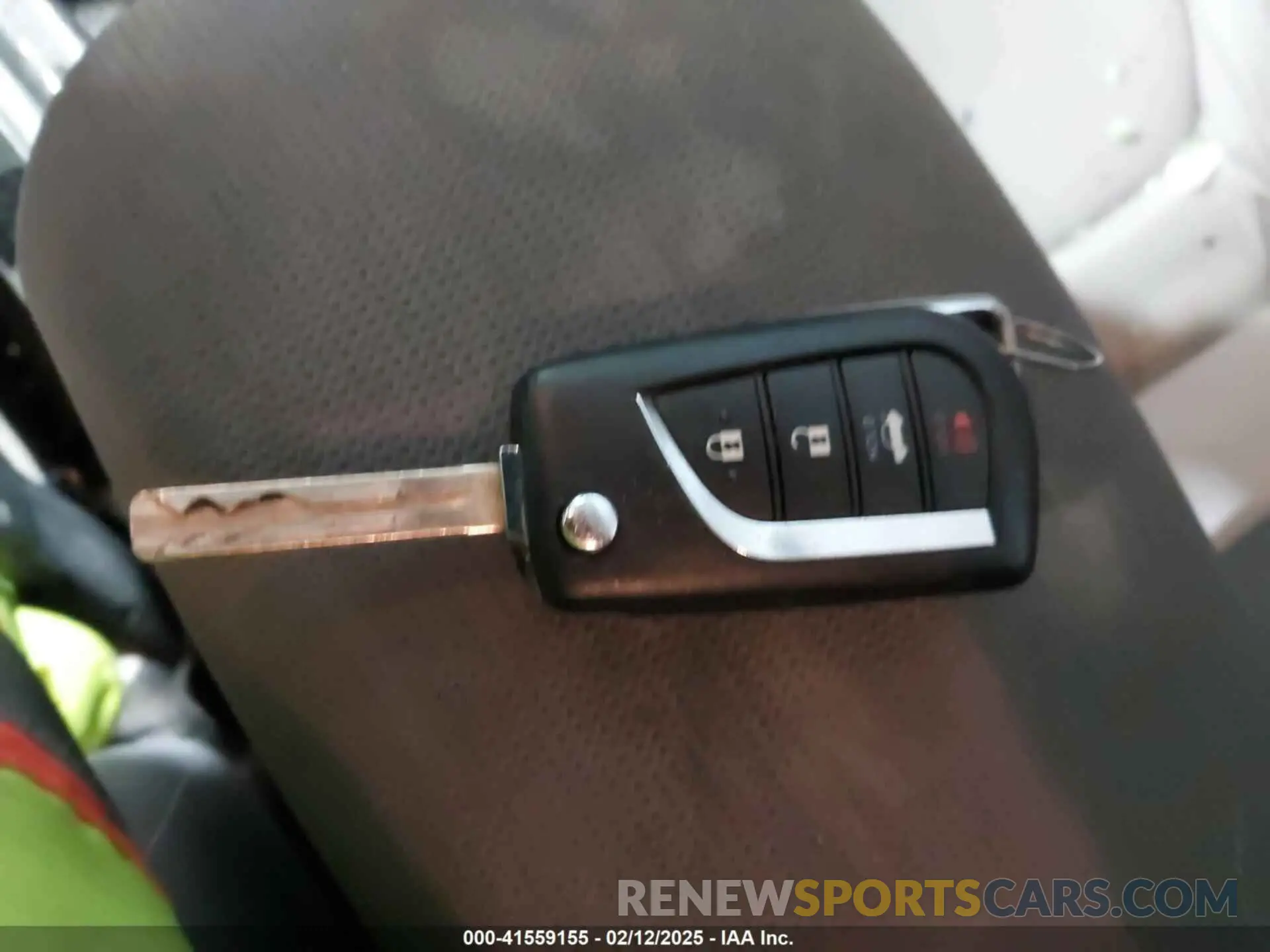 11 Photograph of a damaged car JTDEPMAE2N3011381 TOYOTA COROLLA 2022