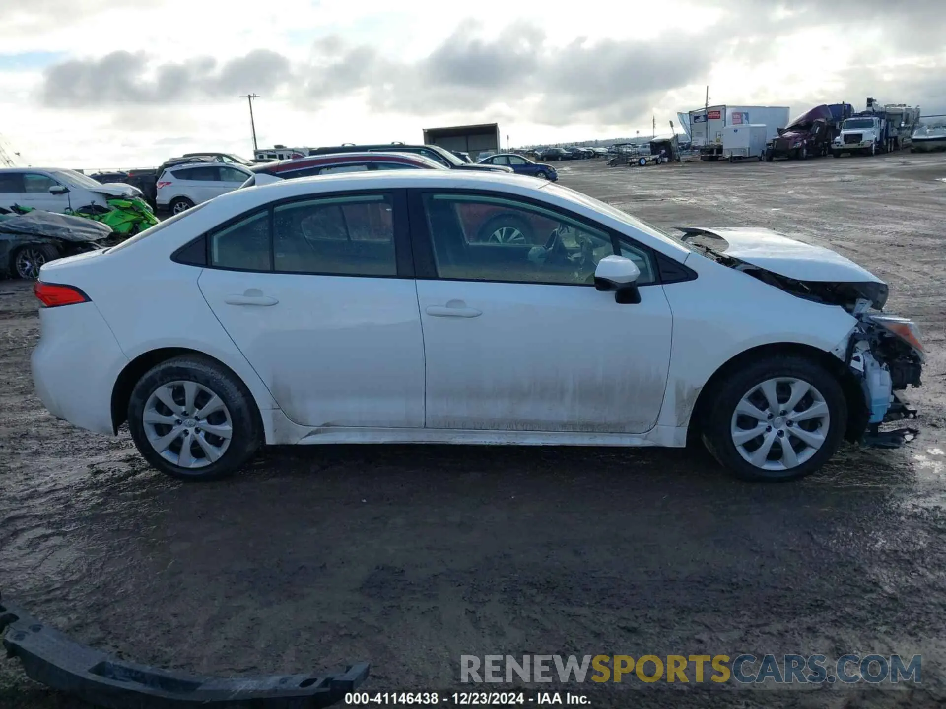 14 Photograph of a damaged car JTDEPMAE2N3020162 TOYOTA COROLLA 2022