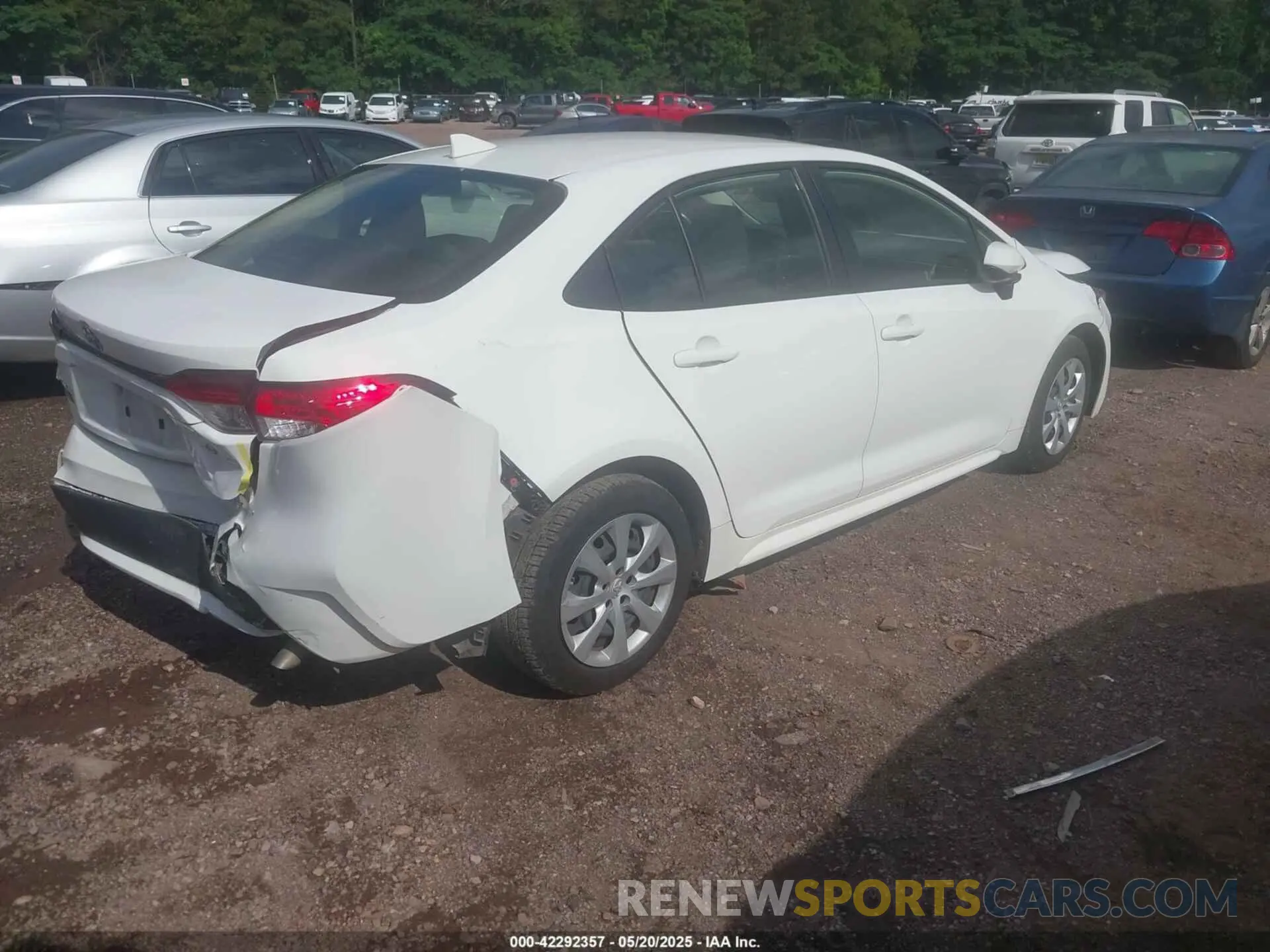 4 Photograph of a damaged car JTDEPMAE2N3022672 TOYOTA COROLLA 2022