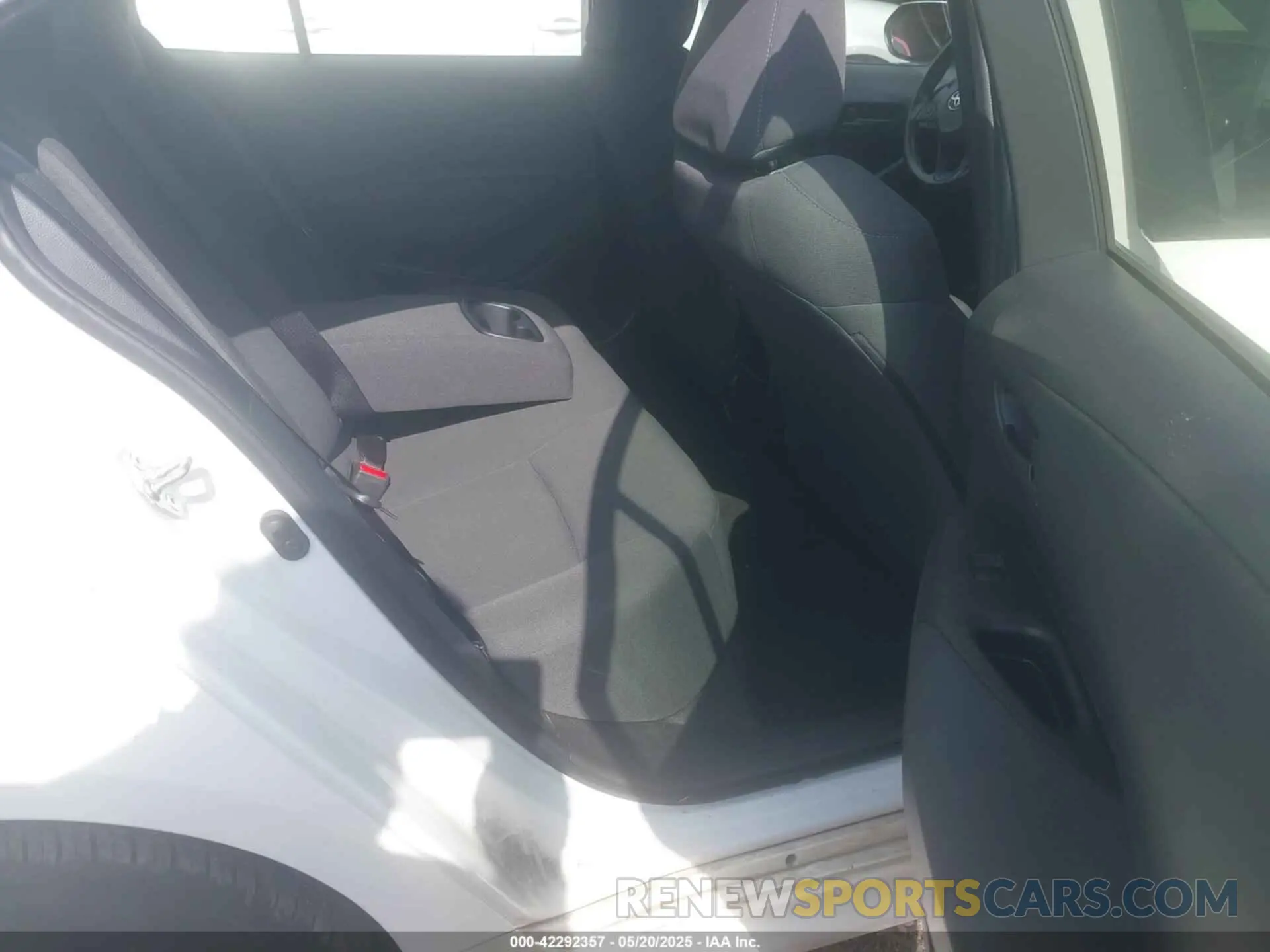 8 Photograph of a damaged car JTDEPMAE2N3022672 TOYOTA COROLLA 2022