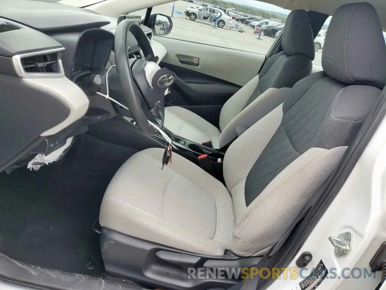 7 Photograph of a damaged car JTDEPMAE2N3025975 TOYOTA COROLLA 2022