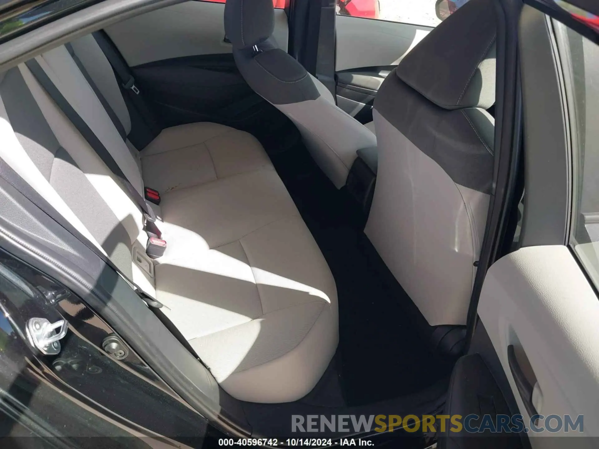 8 Photograph of a damaged car JTDEPMAE2NJ208563 TOYOTA COROLLA 2022
