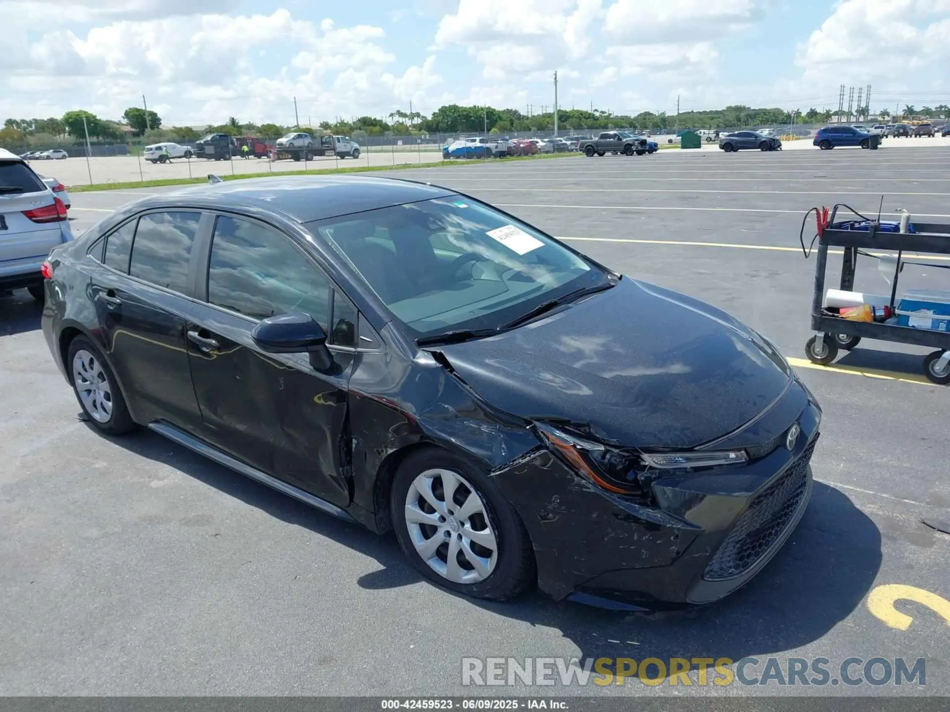 1 Photograph of a damaged car JTDEPMAE2NJ209261 TOYOTA COROLLA 2022
