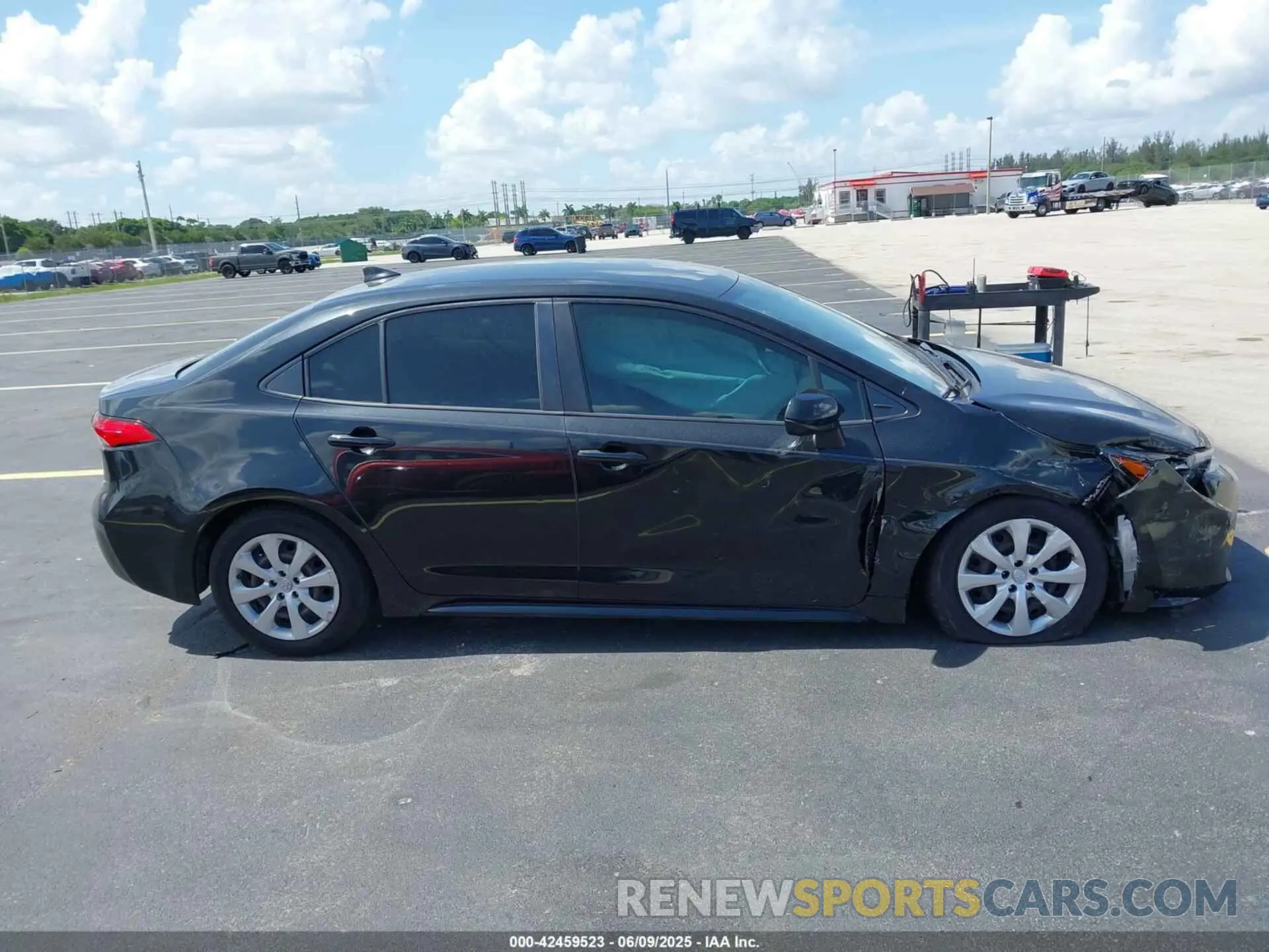 13 Photograph of a damaged car JTDEPMAE2NJ209261 TOYOTA COROLLA 2022