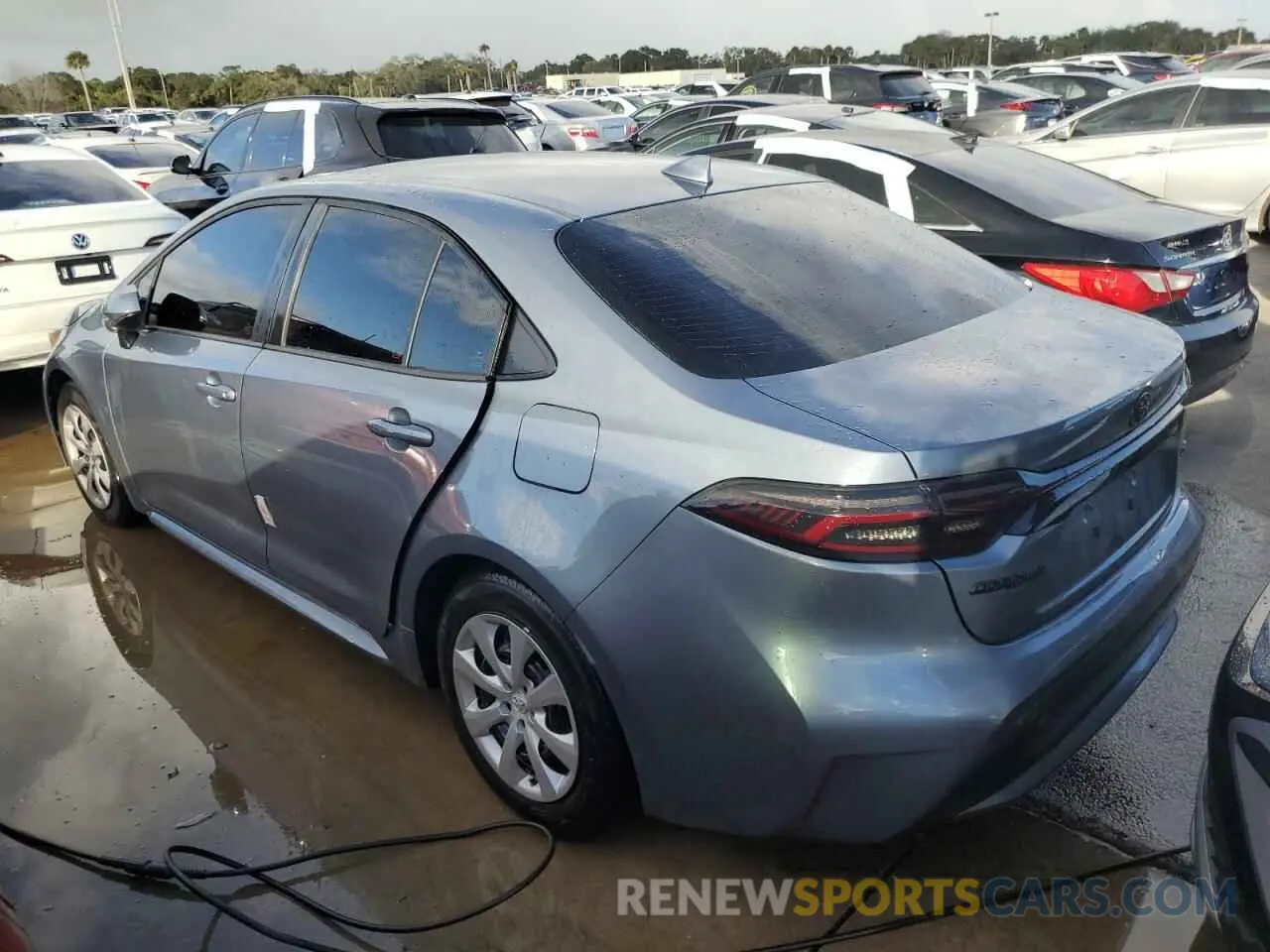 2 Photograph of a damaged car JTDEPMAE2NJ213889 TOYOTA COROLLA 2022