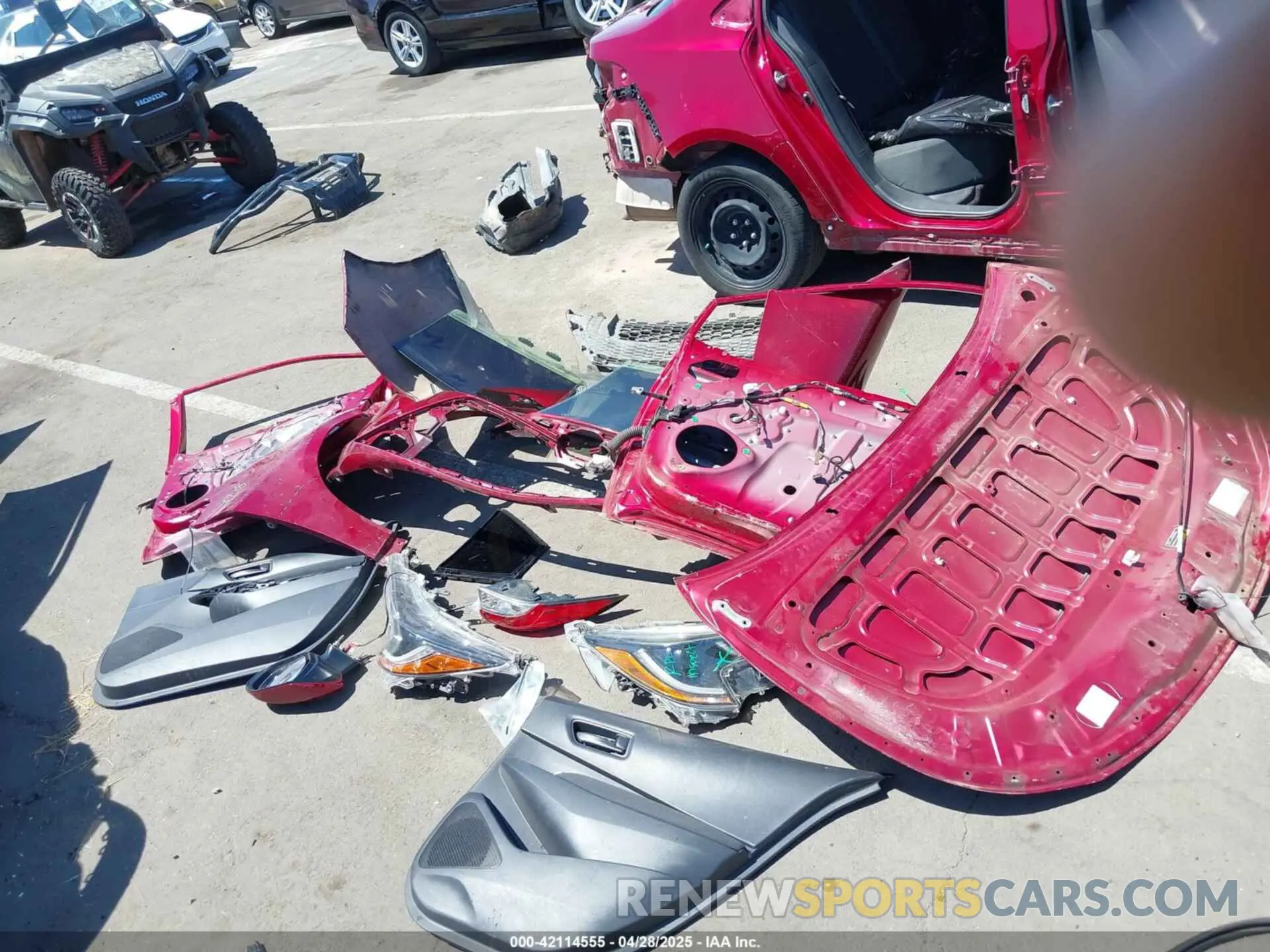 12 Photograph of a damaged car JTDEPMAE2NJ227291 TOYOTA COROLLA 2022