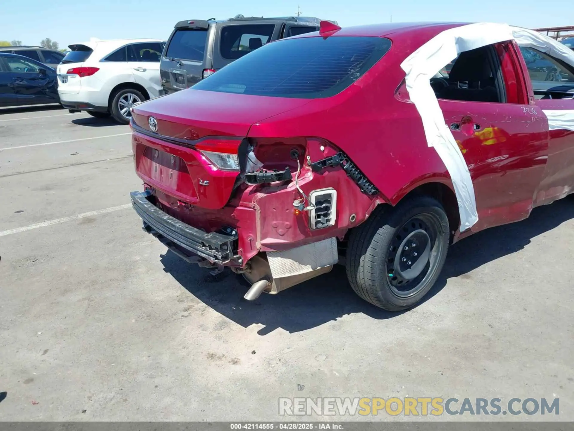 18 Photograph of a damaged car JTDEPMAE2NJ227291 TOYOTA COROLLA 2022