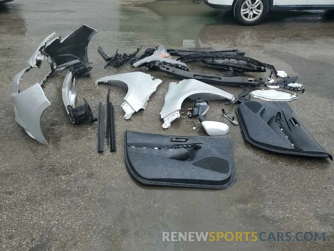12 Photograph of a damaged car JTDEPMAE3N3003256 TOYOTA COROLLA 2022