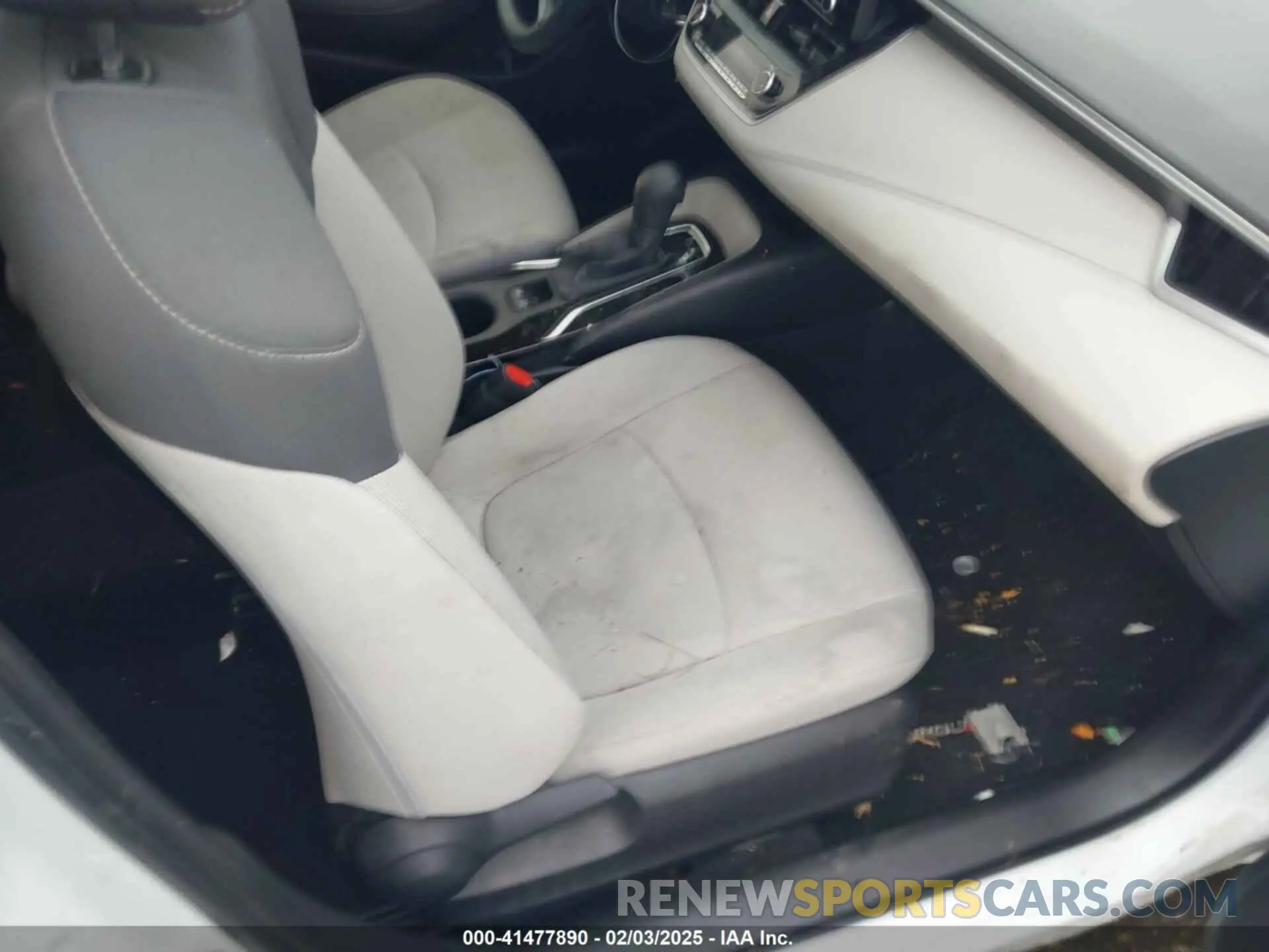 5 Photograph of a damaged car JTDEPMAE3N3005878 TOYOTA COROLLA 2022