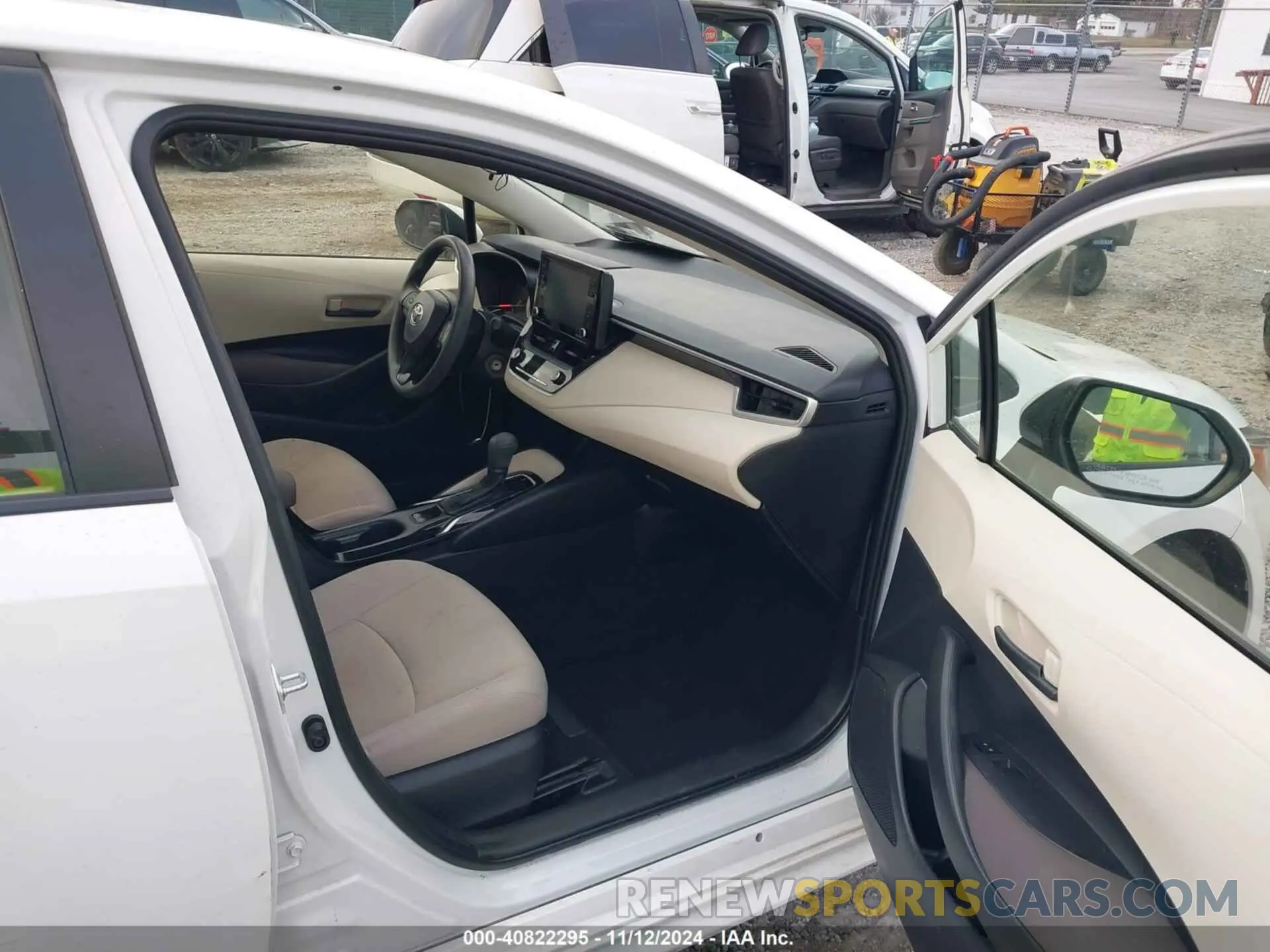 5 Photograph of a damaged car JTDEPMAE3N3032448 TOYOTA COROLLA 2022