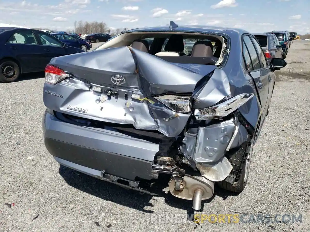 9 Photograph of a damaged car JTDEPMAE3NJ208104 TOYOTA COROLLA 2022