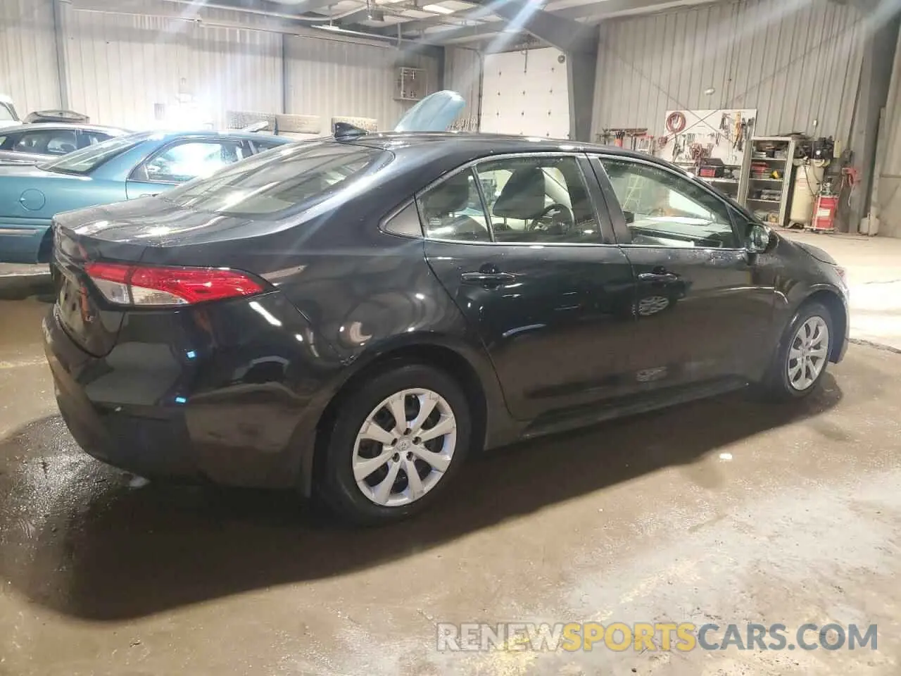 3 Photograph of a damaged car JTDEPMAE3NJ211682 TOYOTA COROLLA 2022