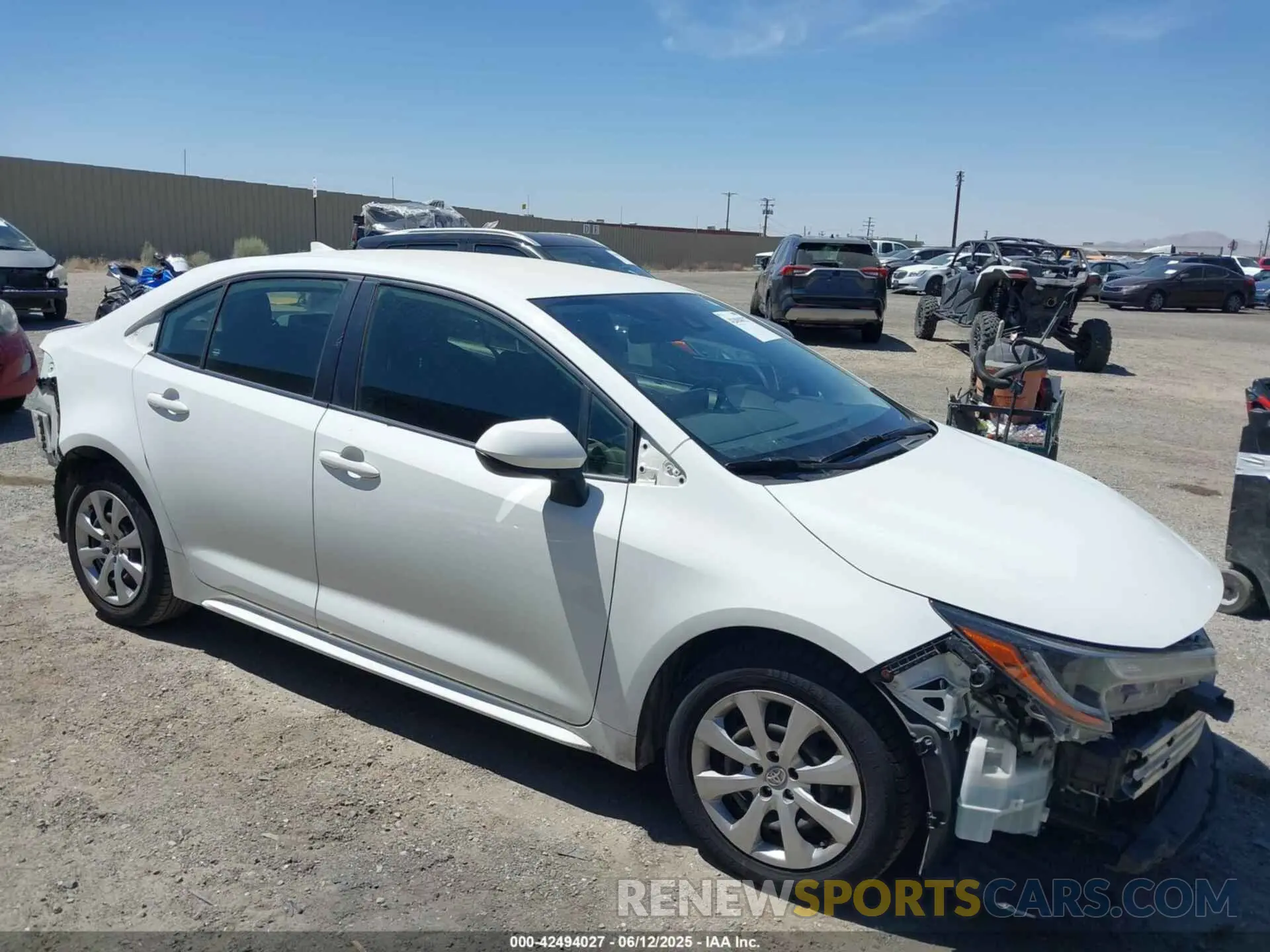 1 Photograph of a damaged car JTDEPMAE4N3002584 TOYOTA COROLLA 2022