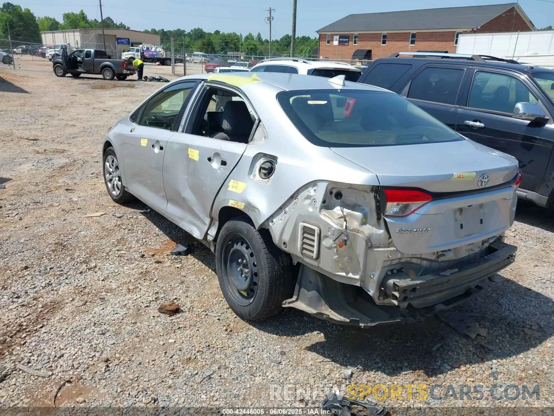 3 Photograph of a damaged car JTDEPMAE4NJ198747 TOYOTA COROLLA 2022