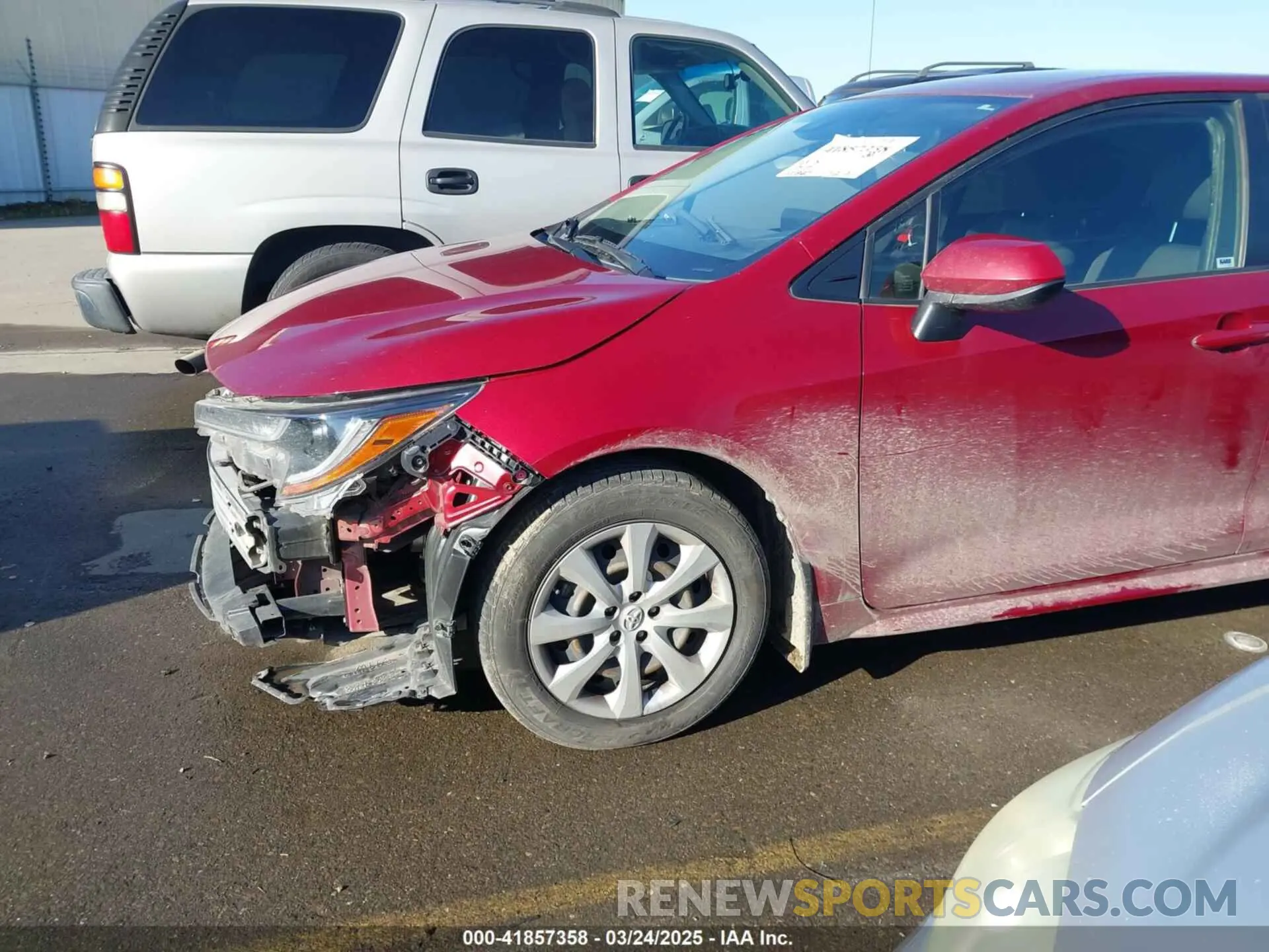 22 Photograph of a damaged car JTDEPMAE4NJ203719 TOYOTA COROLLA 2022