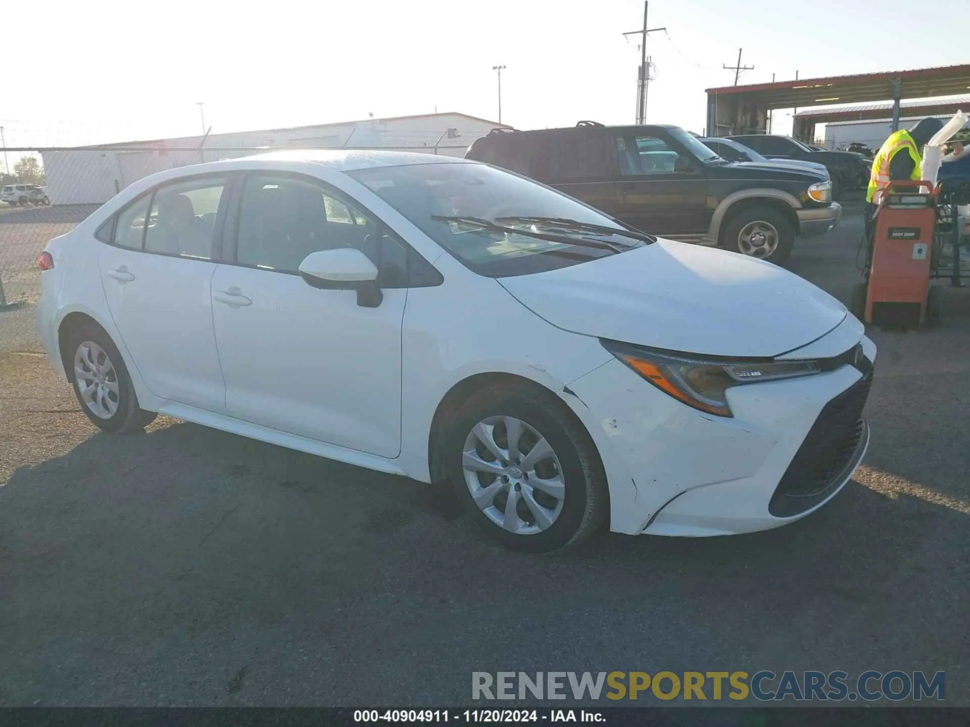 1 Photograph of a damaged car JTDEPMAE4NJ208662 TOYOTA COROLLA 2022